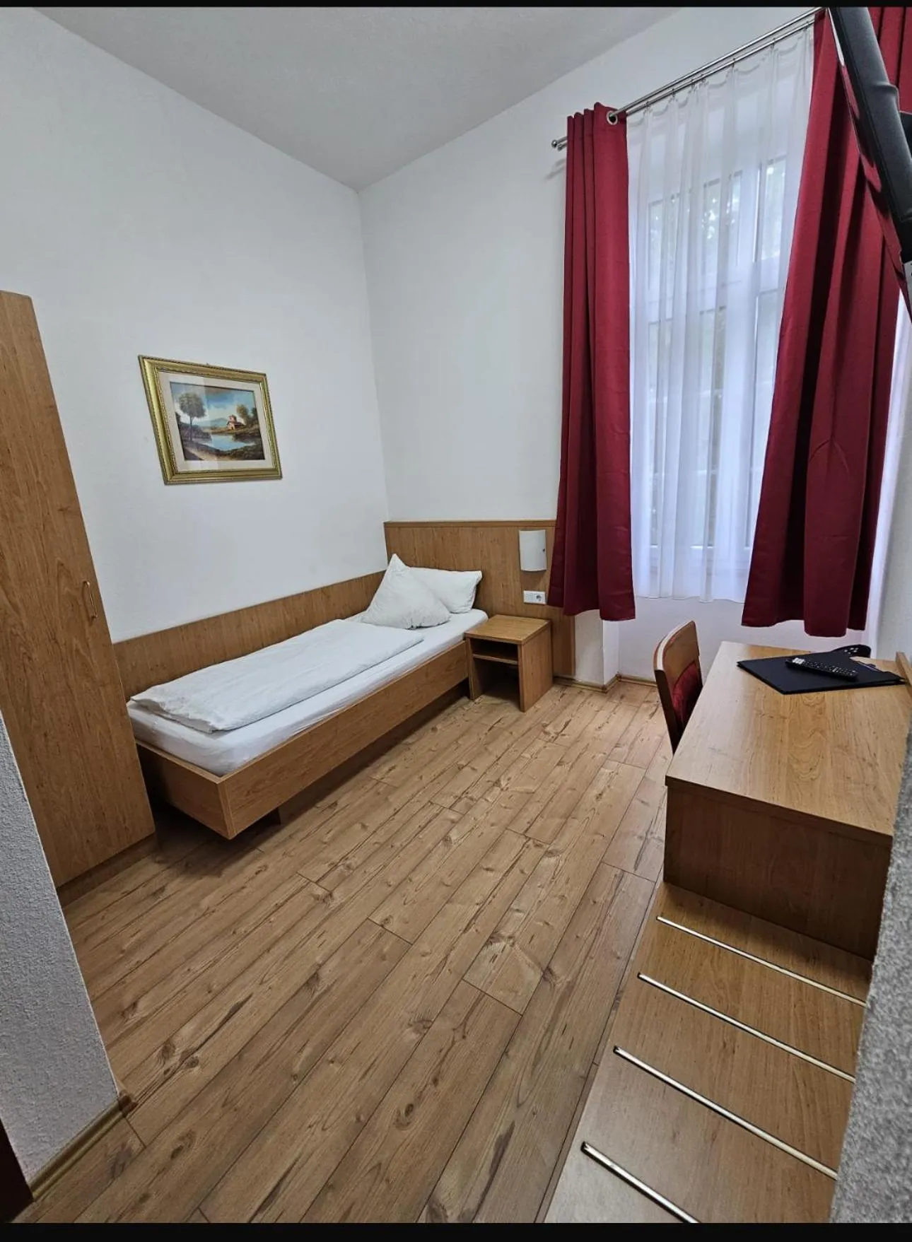 Bed in Hotel Restaurant Schwert