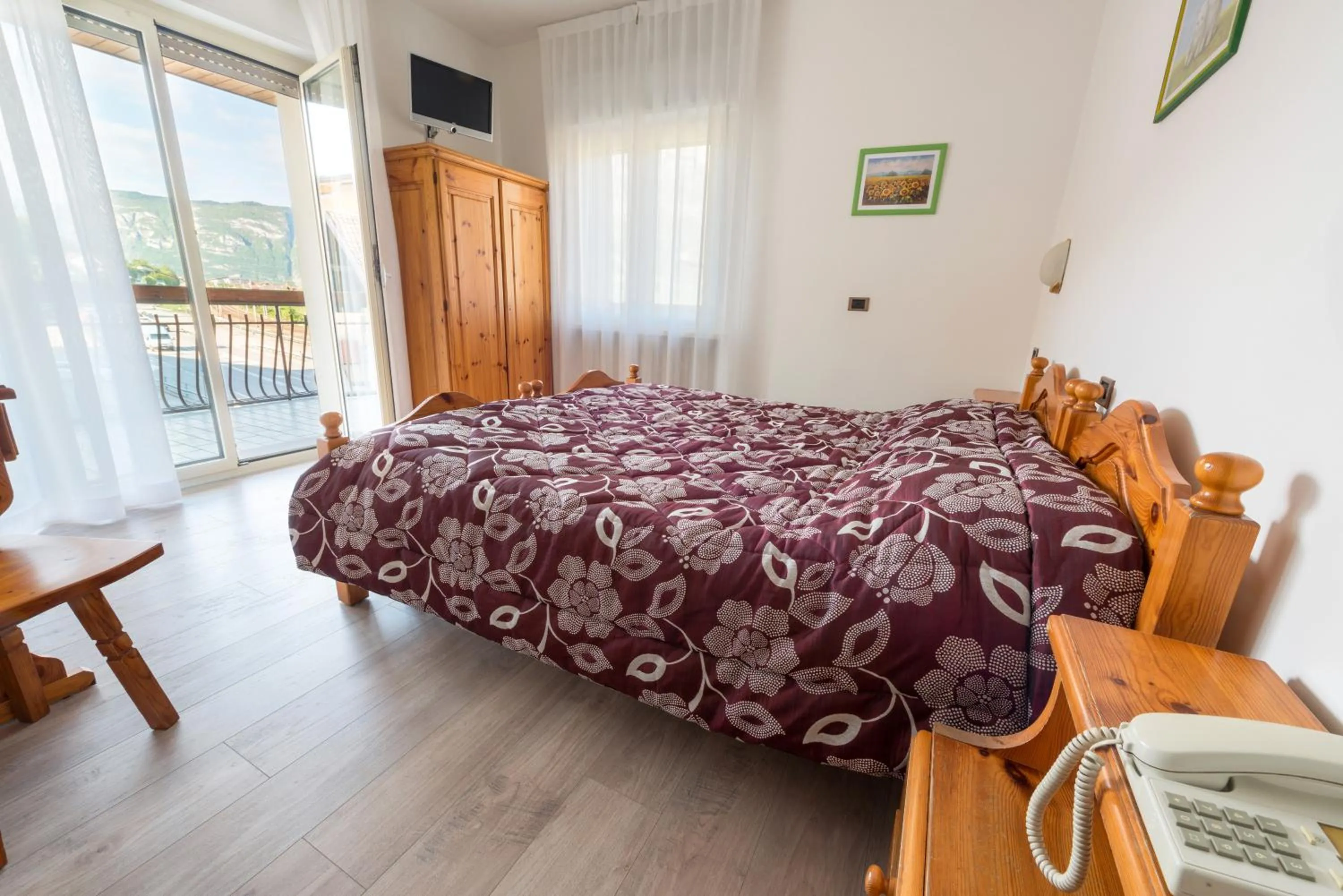 Bedroom, Bed in Hotel Ristorante Alla Nave