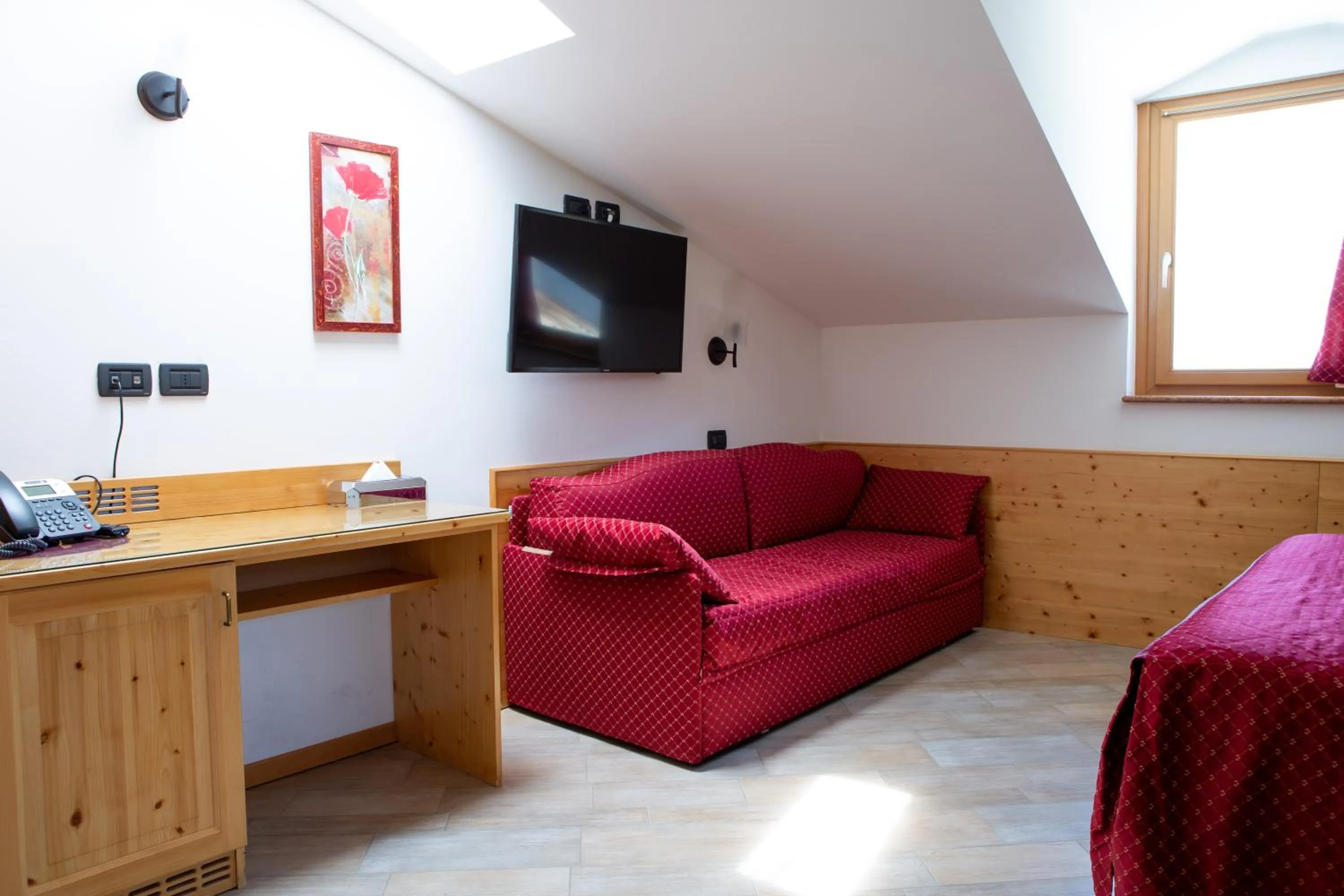 Bedroom in Hotel Ristorante Alla Nave