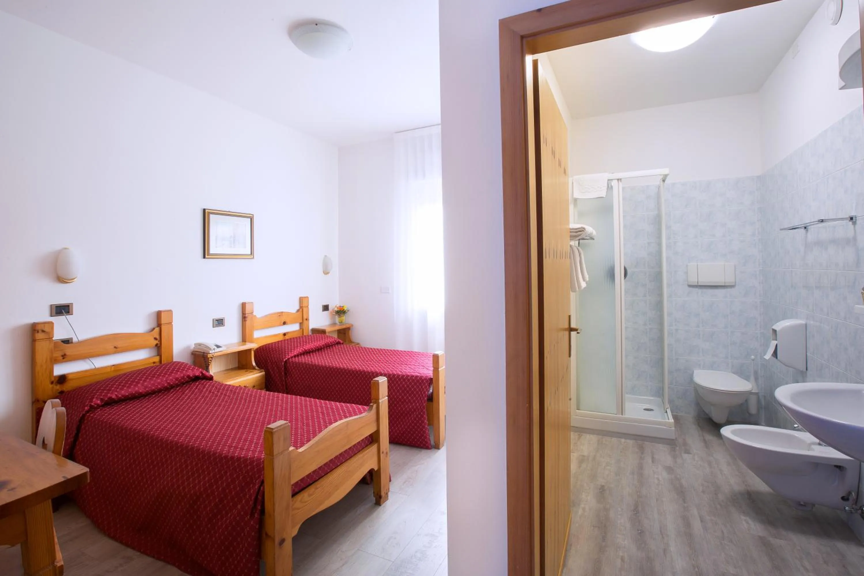 Bedroom in Hotel Ristorante Alla Nave