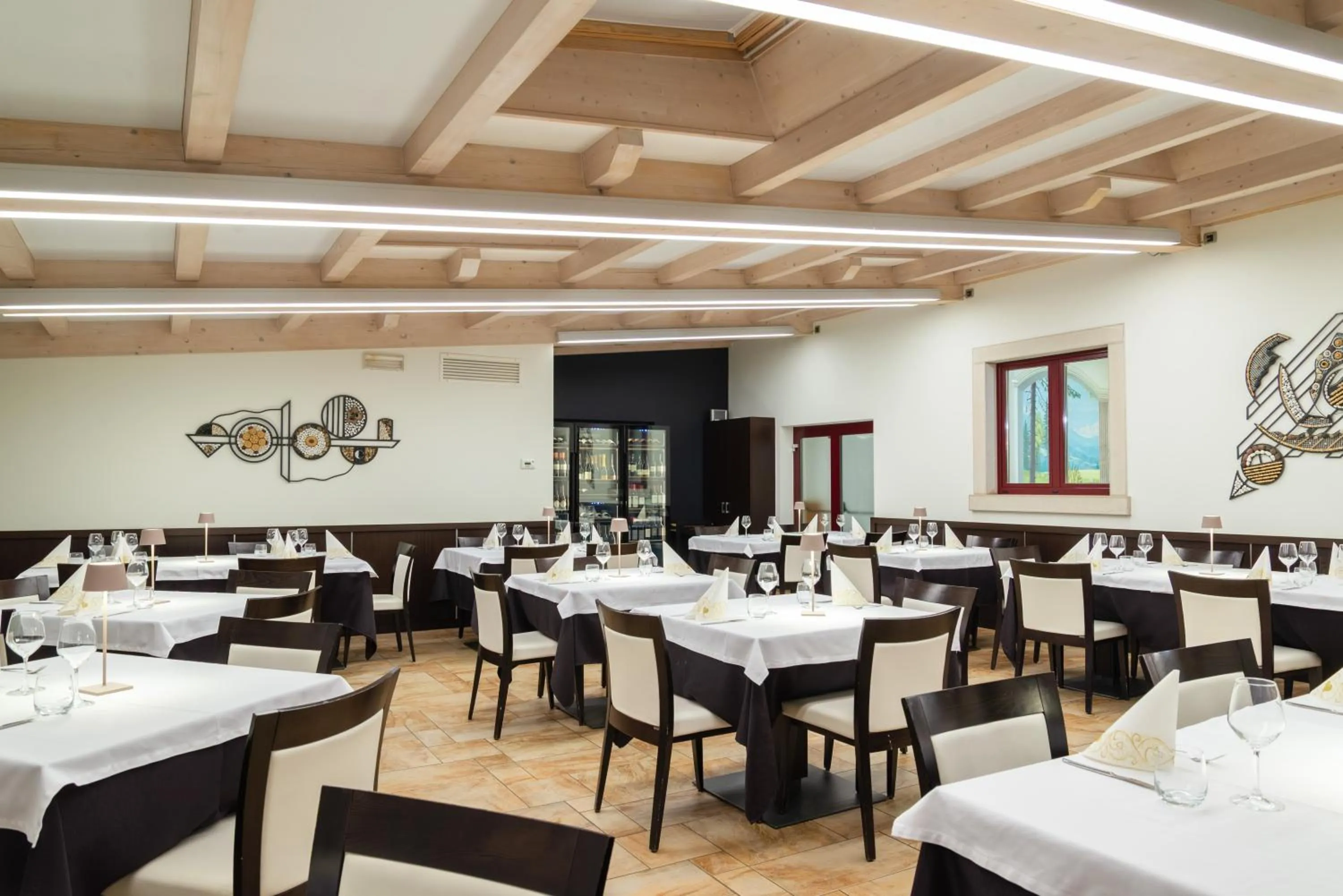 Restaurant/places to eat in Hotel Ristorante Alla Nave