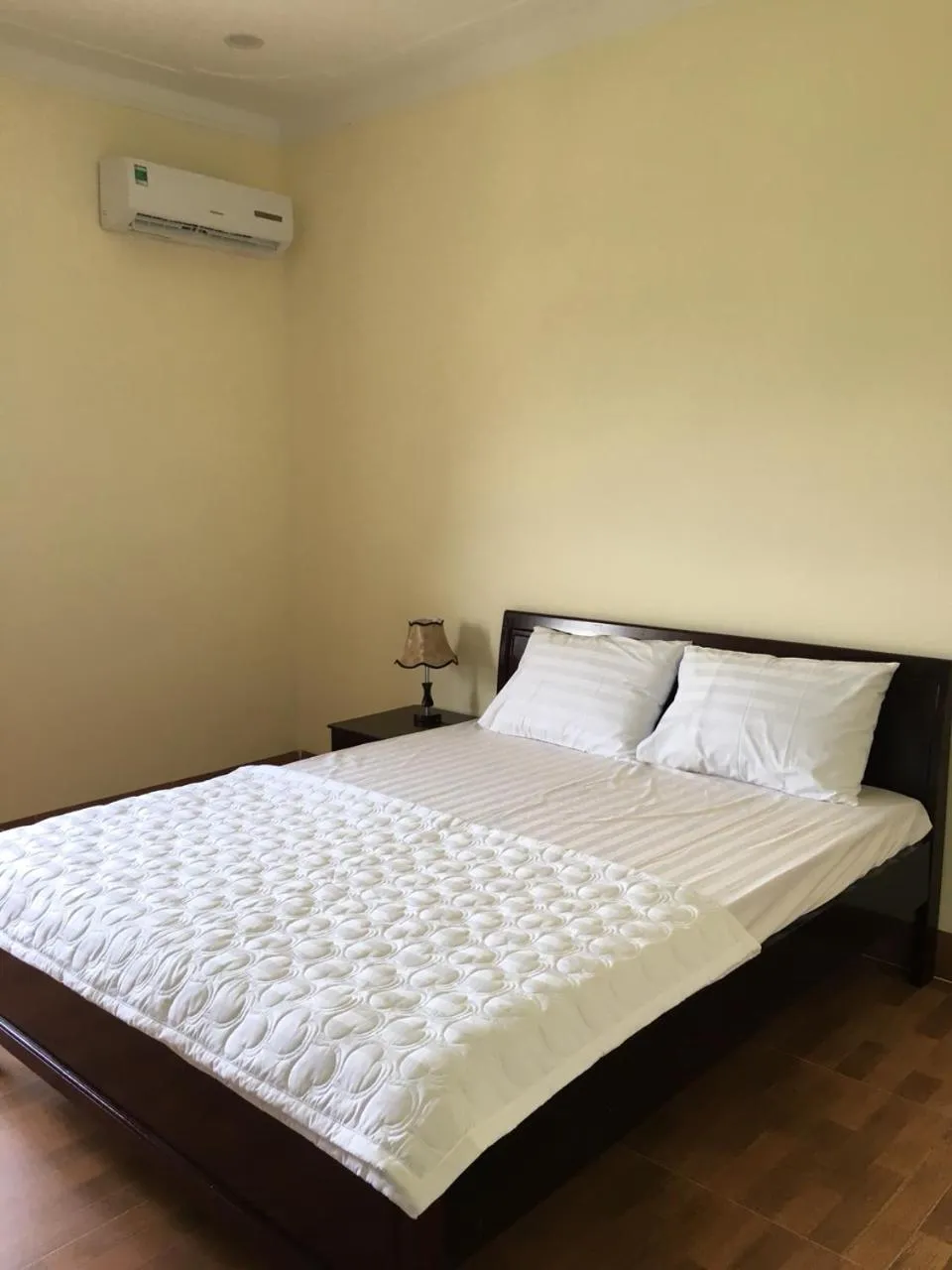 Bed in Dang Duy Hotel