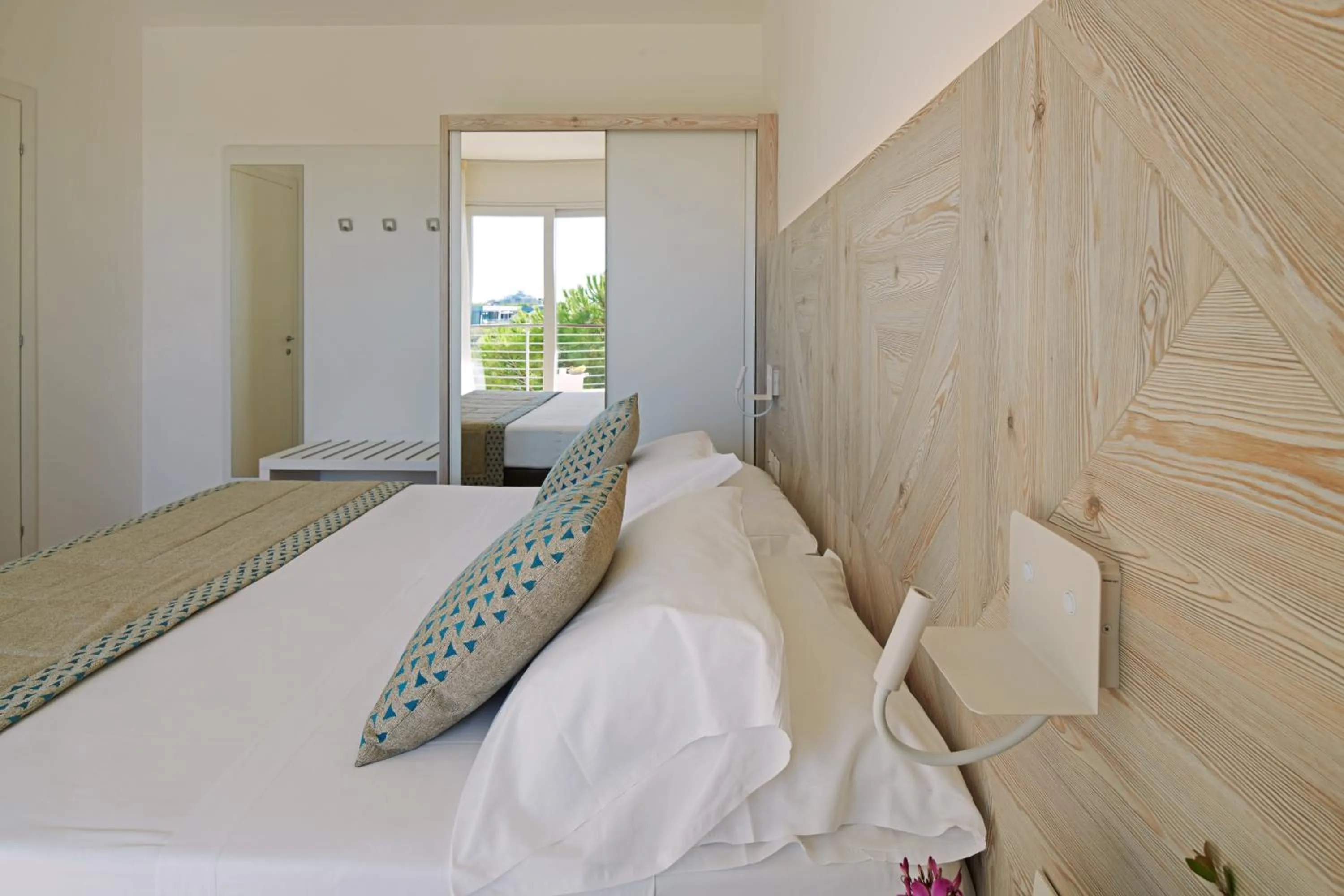 Bed in Jesolopalace Hotel & Aparthotel