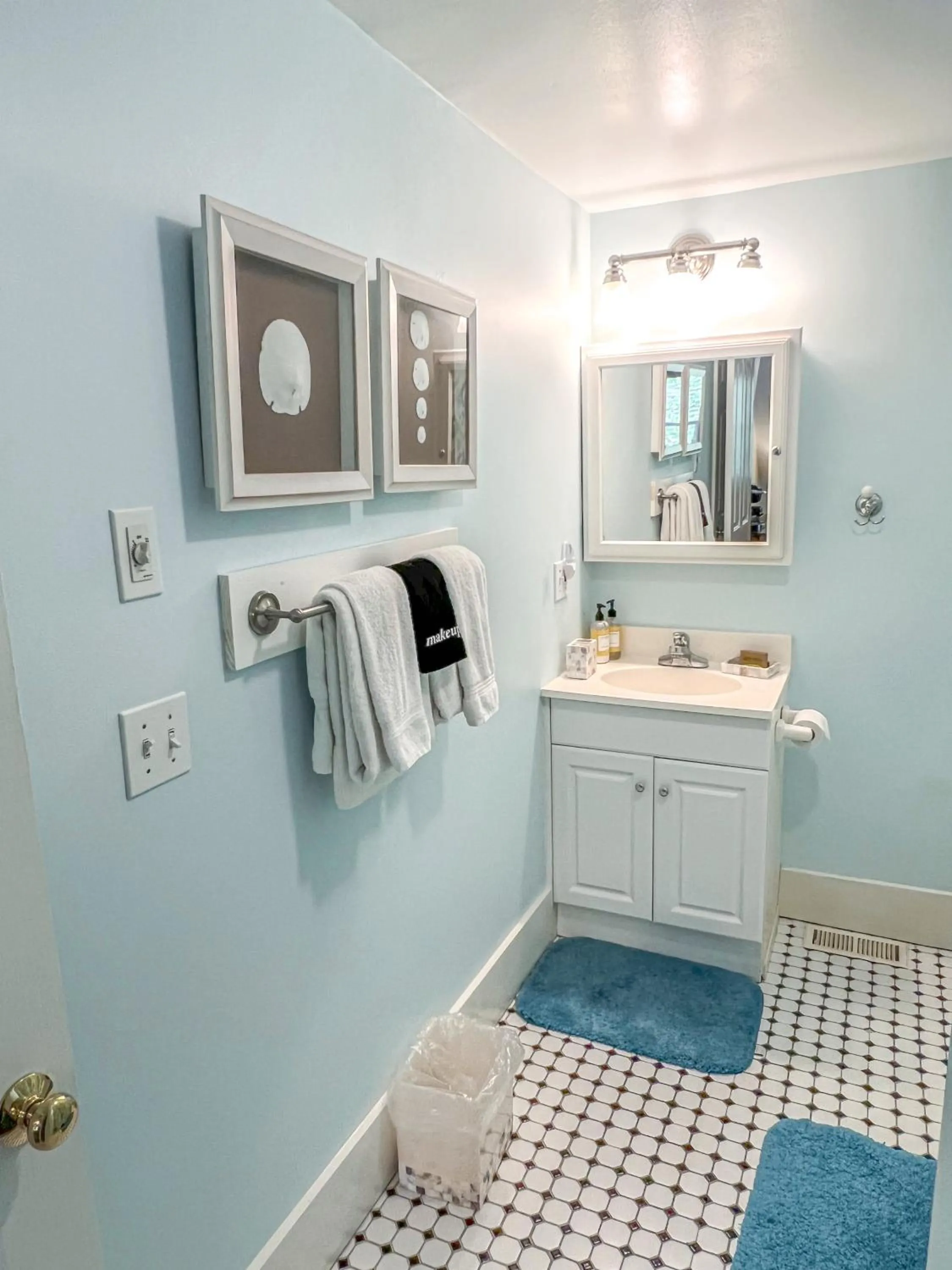 Bathroom in Inn at Cook Street