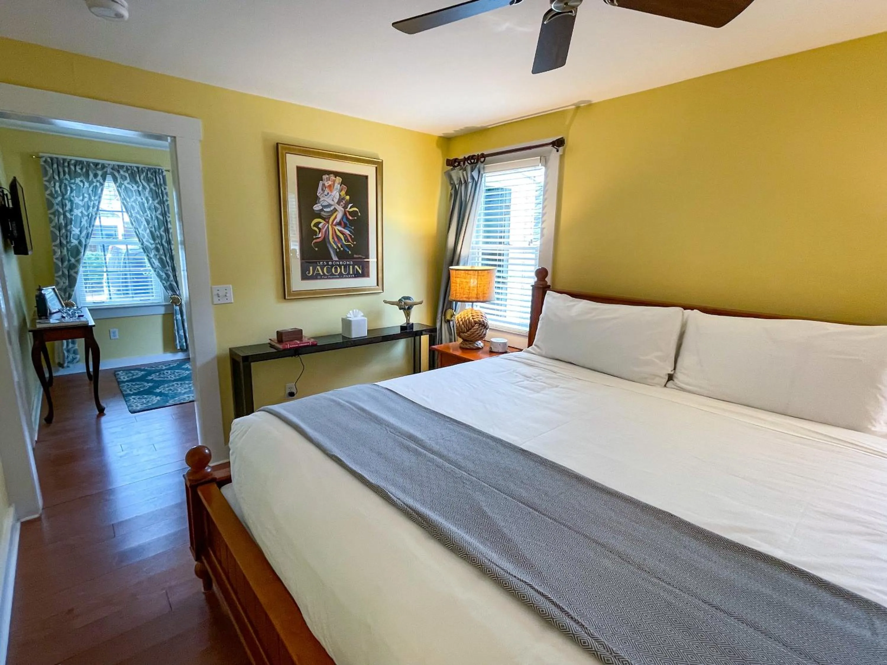 Bed in Inn at Cook Street