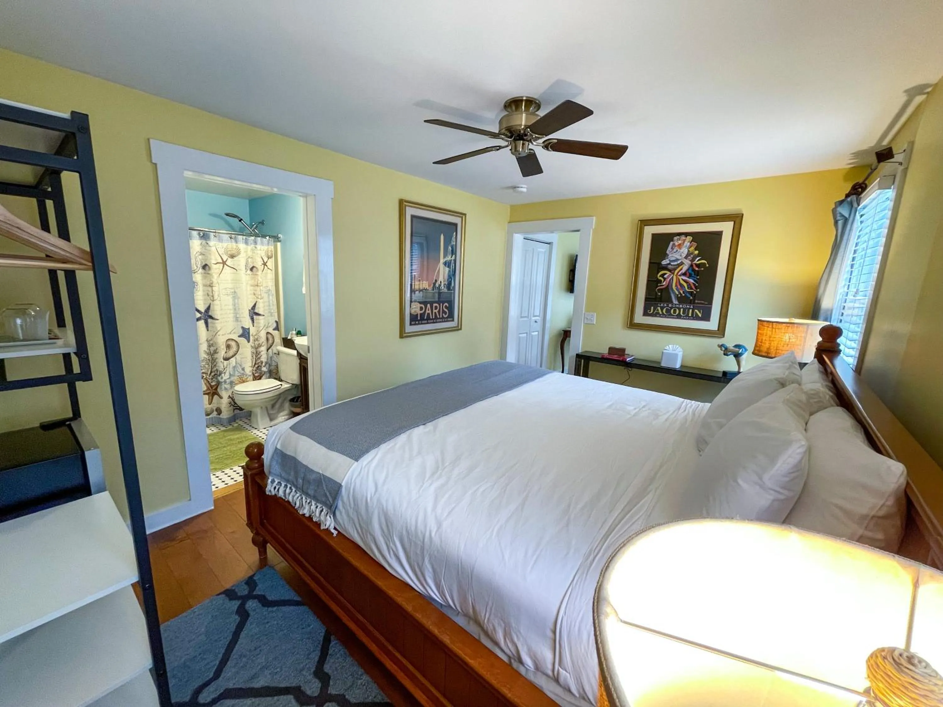 Bed in Inn at Cook Street