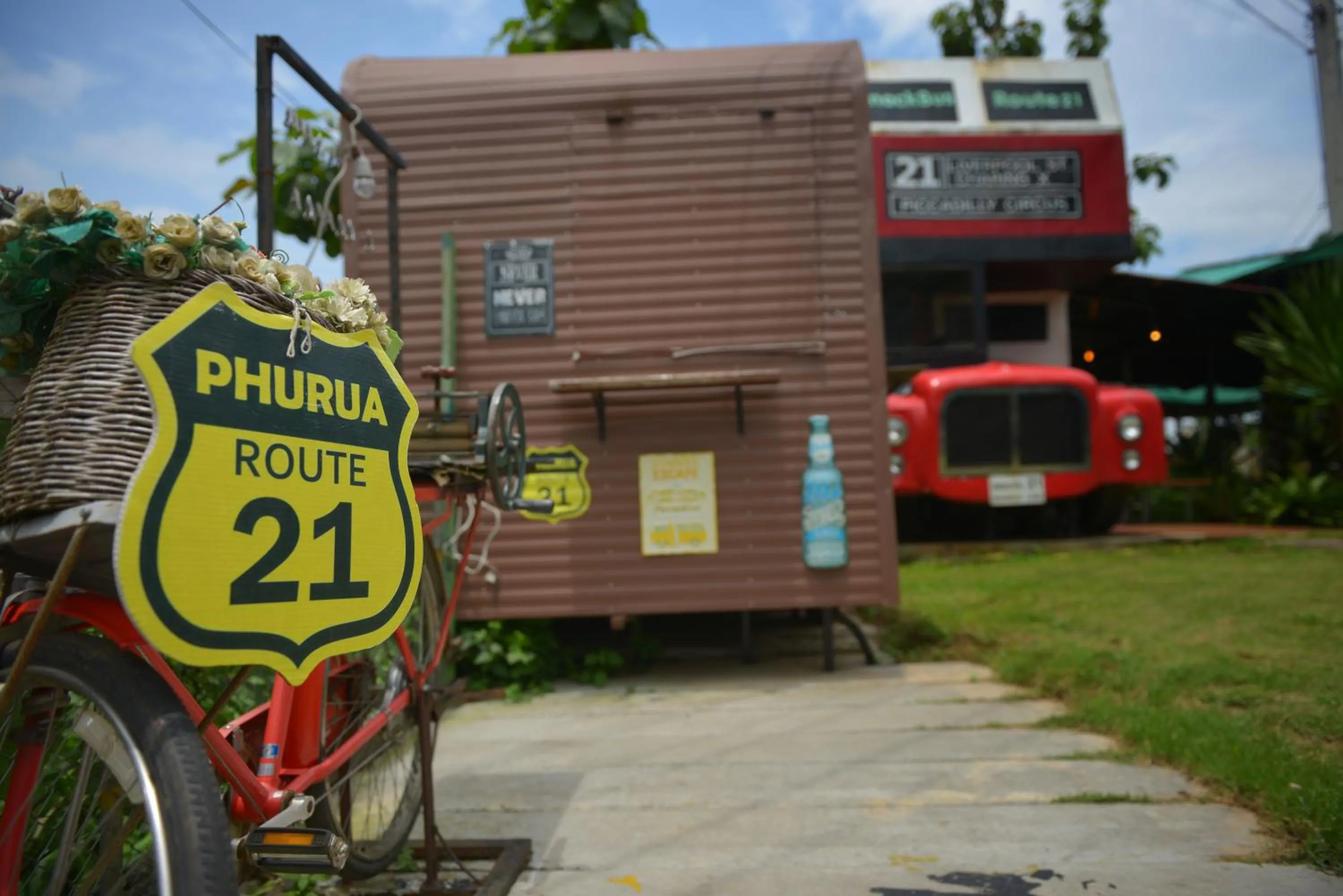 Shopping Area in Phurua Bussaba Resort & Spa