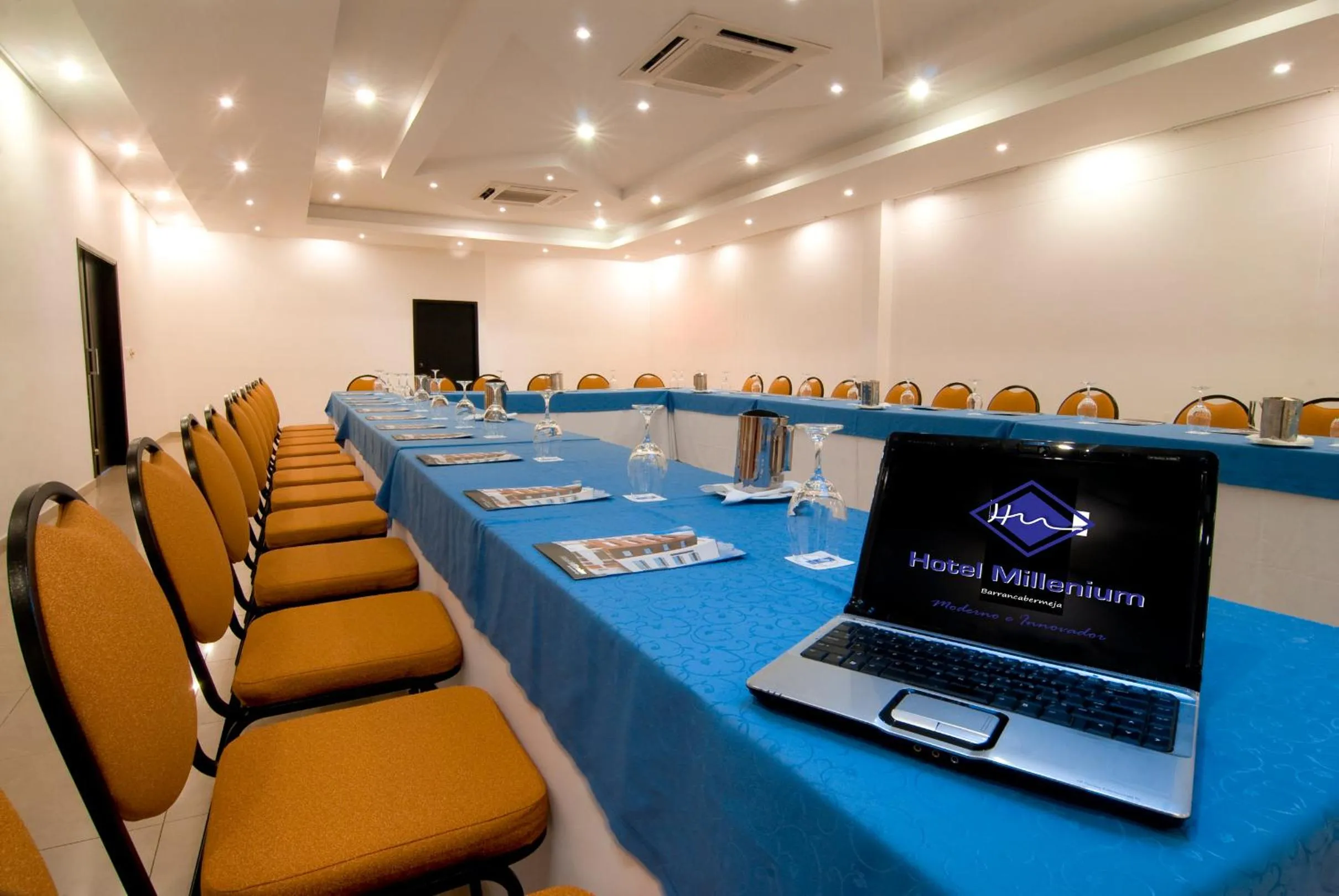 Business facilities in Hotel Millenium Barrancabermeja