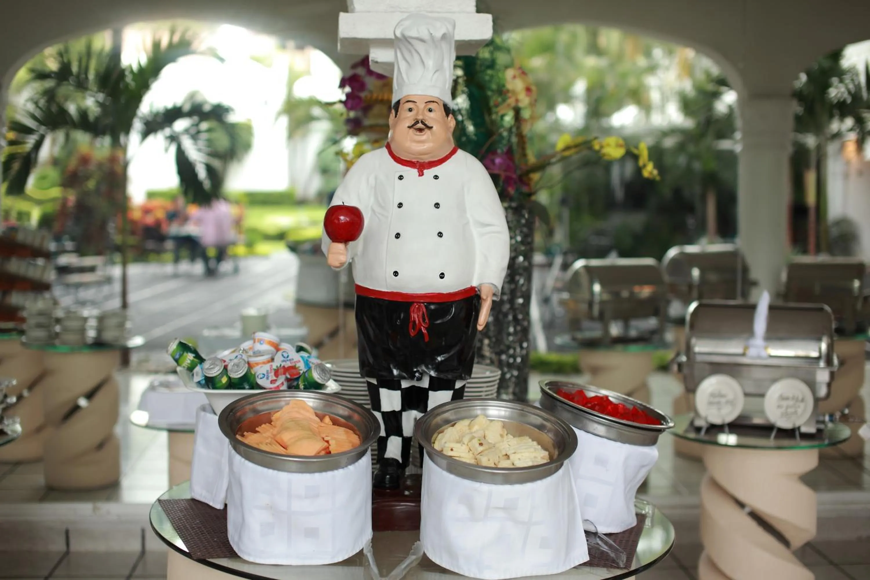 Buffet breakfast in Villa Bejar Cuernavaca