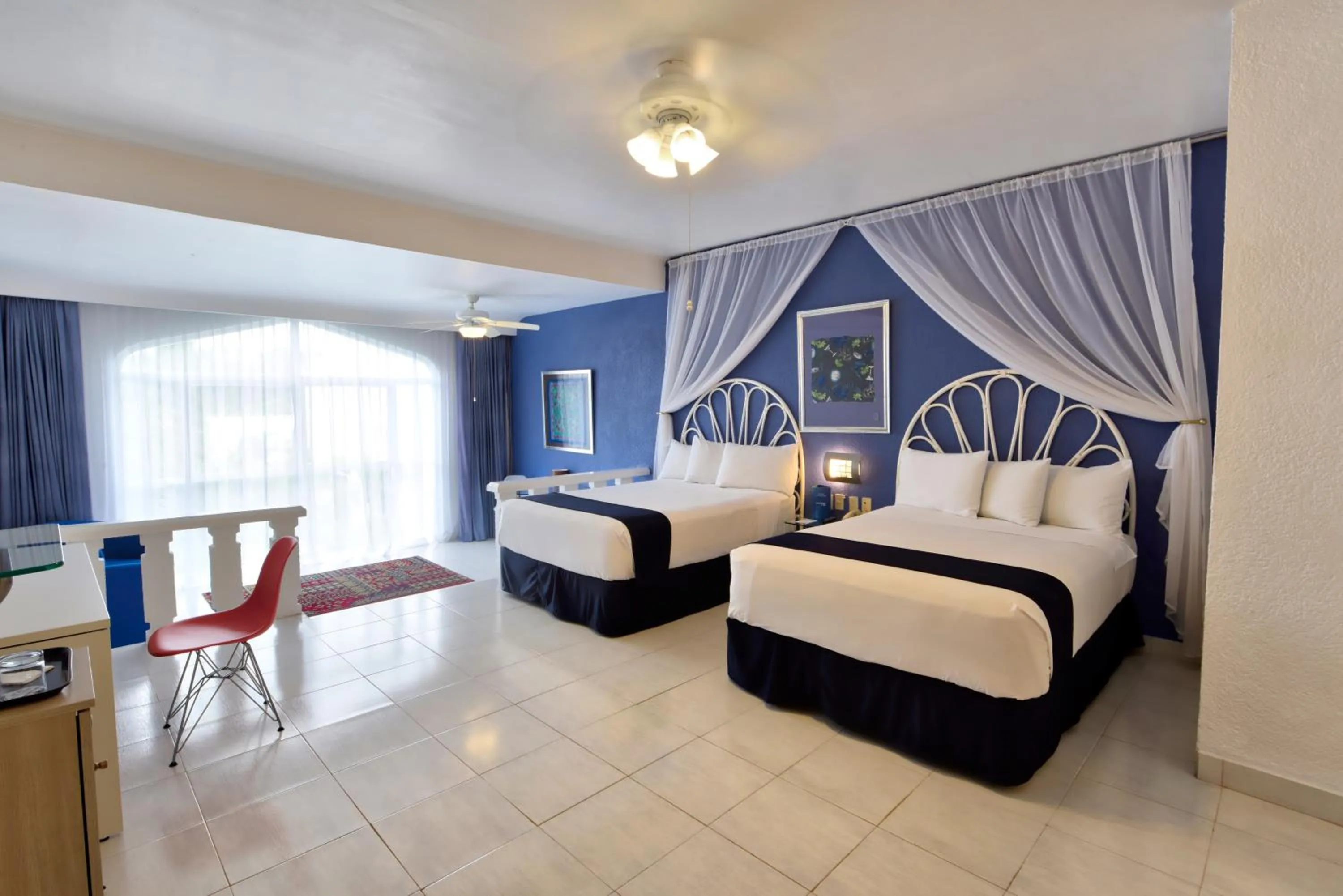 Photo of the whole room, Bed in Villa Bejar Cuernavaca