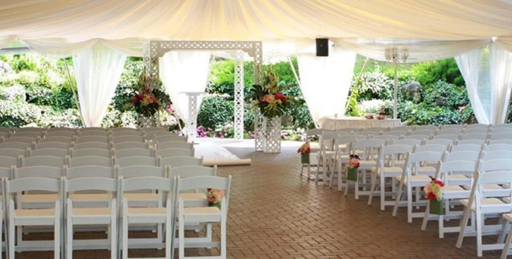 Garden in Hockley Valley Resort