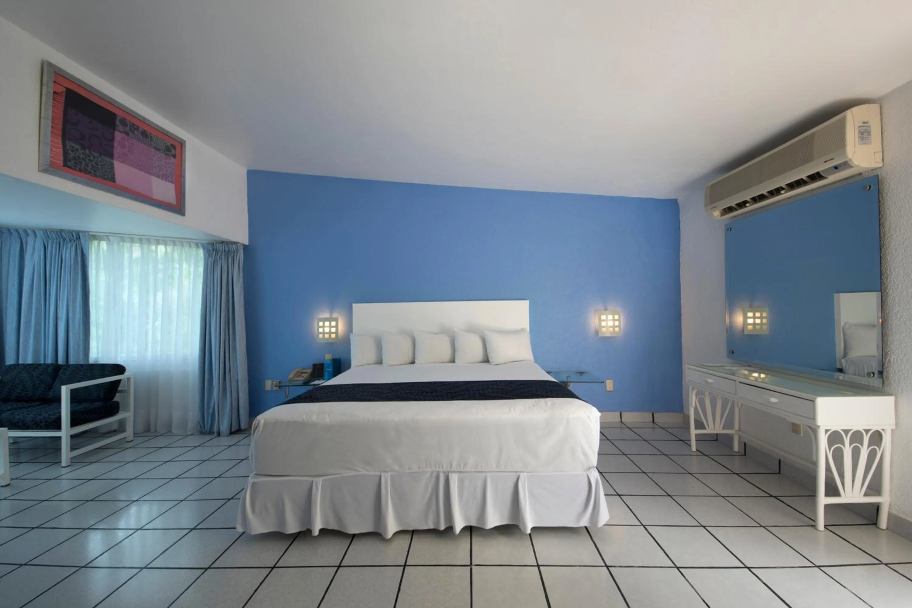 Bed in Villa Bejar Tequesquitengo