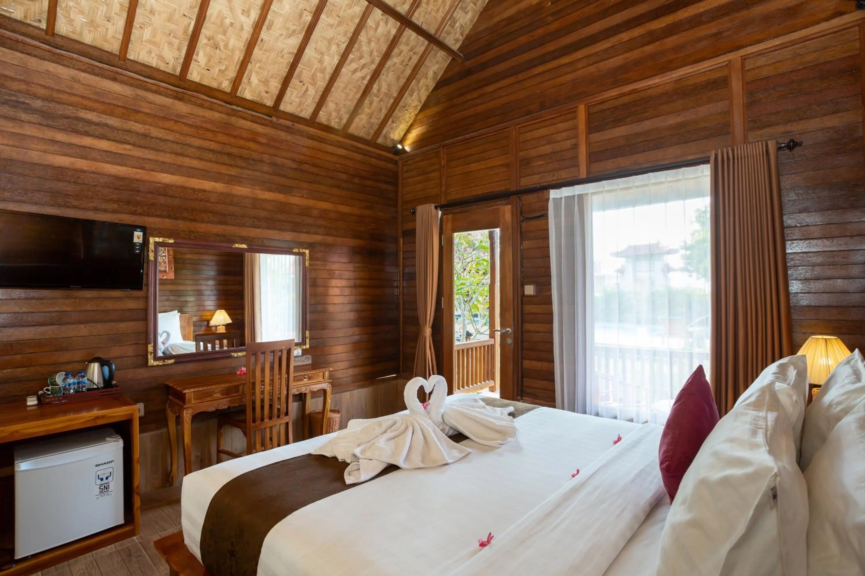 Photo of the whole room, Bed in Rijet Villa Beach & Restaurant