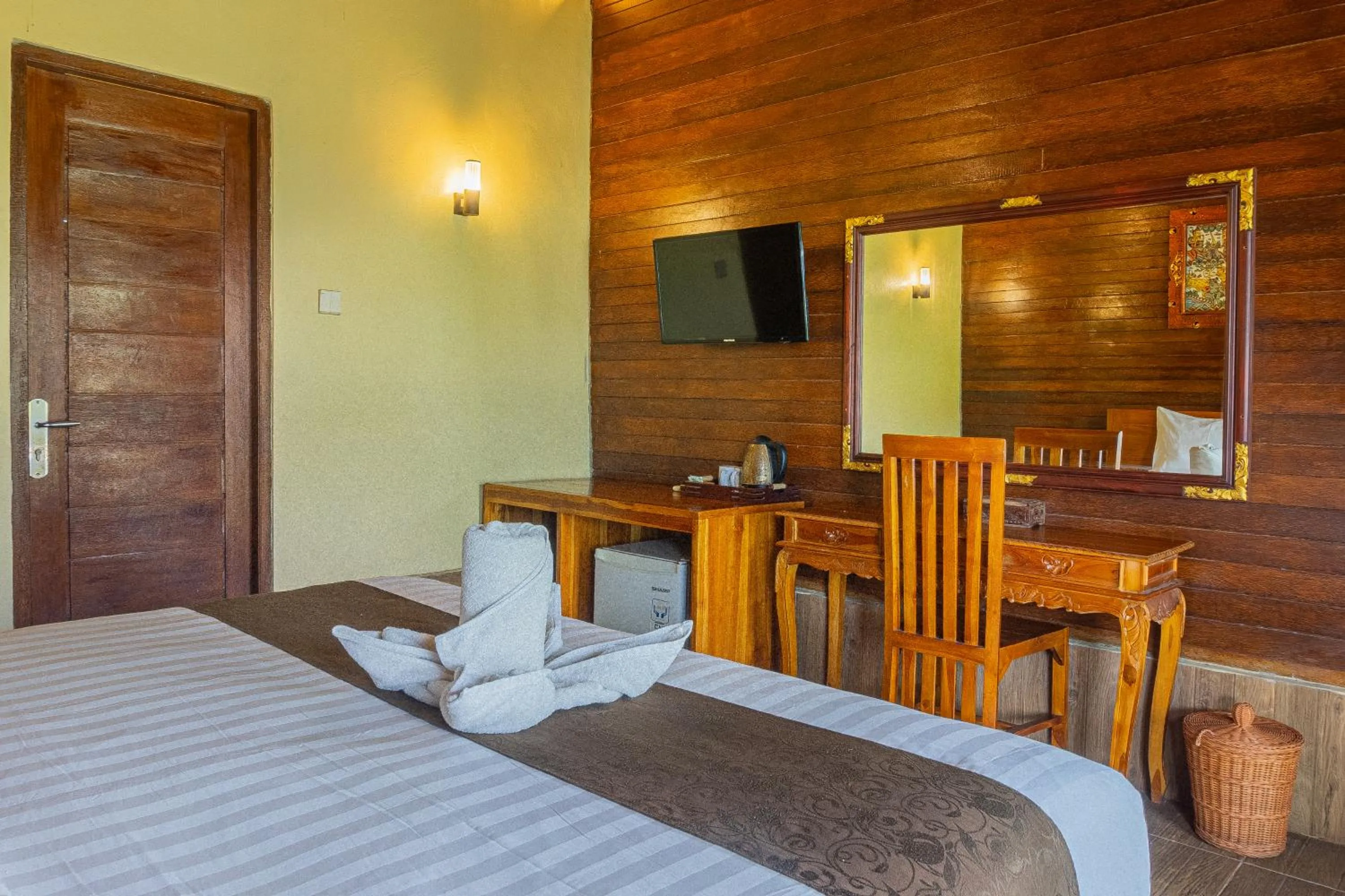 Bedroom, Bed in Rijet Villa Beach & Restaurant