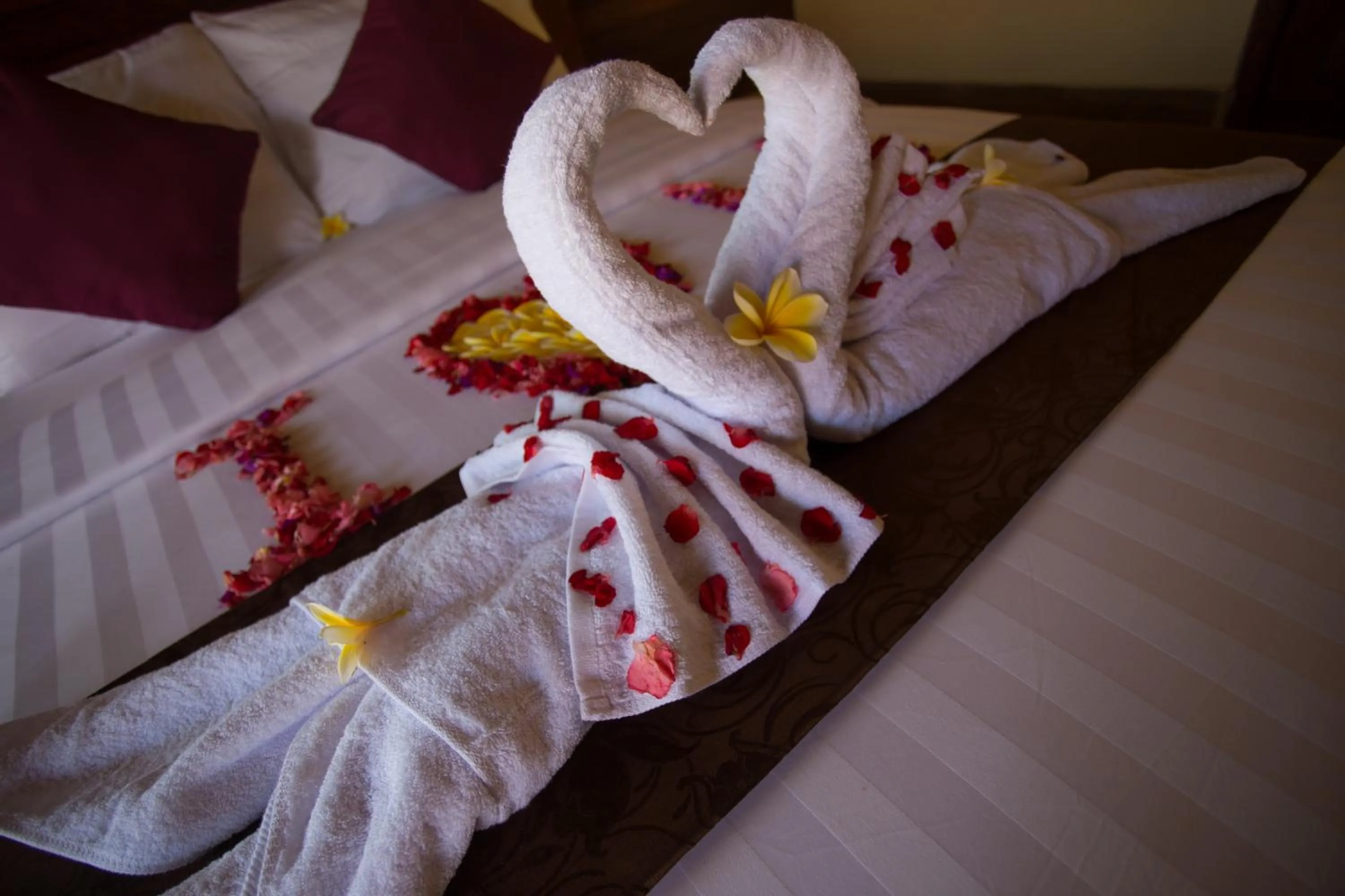 Restaurant/places to eat, Bed in Rijet Villa Beach & Restaurant