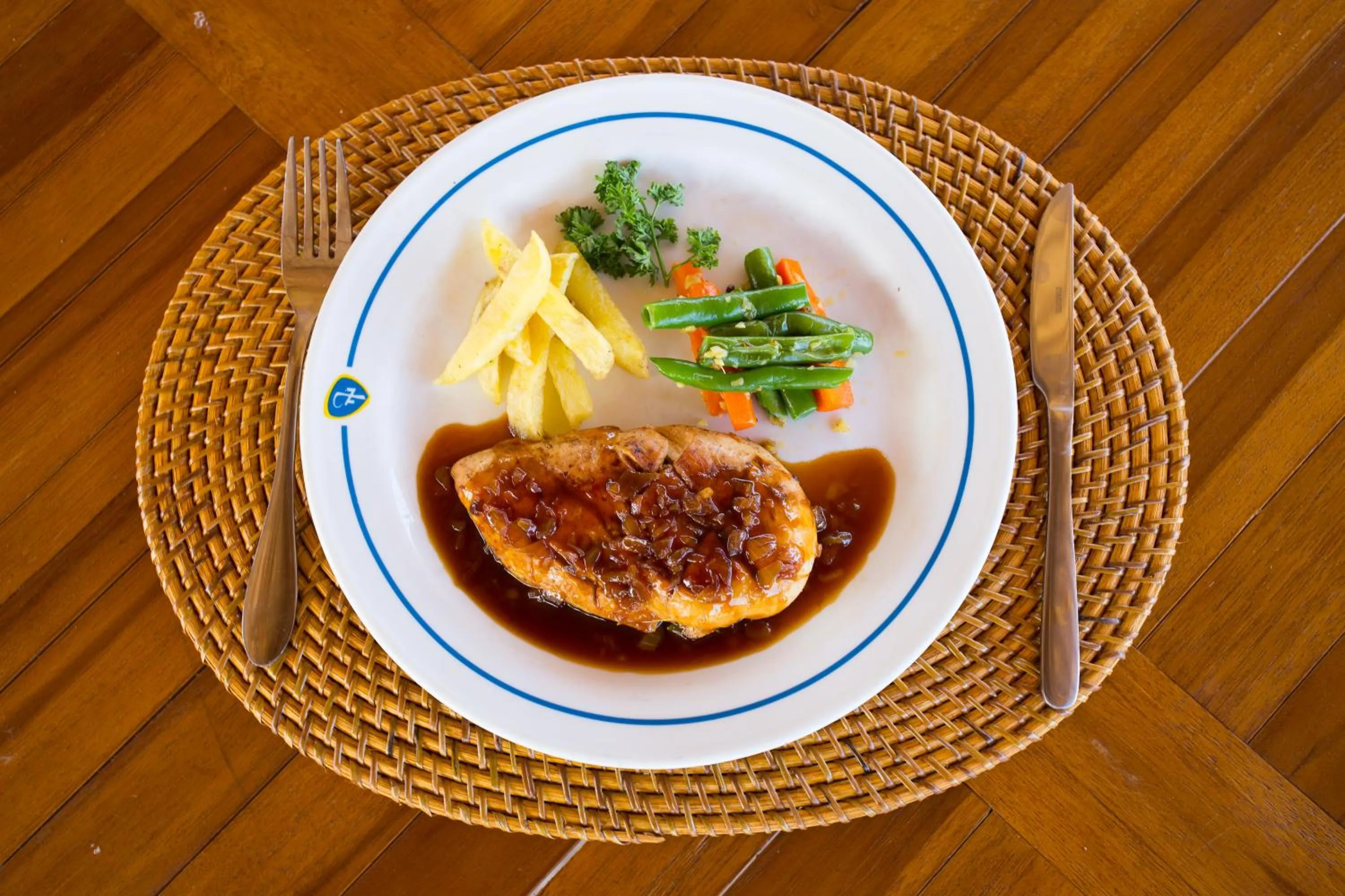 Food in Rijet Villa Beach & Restaurant