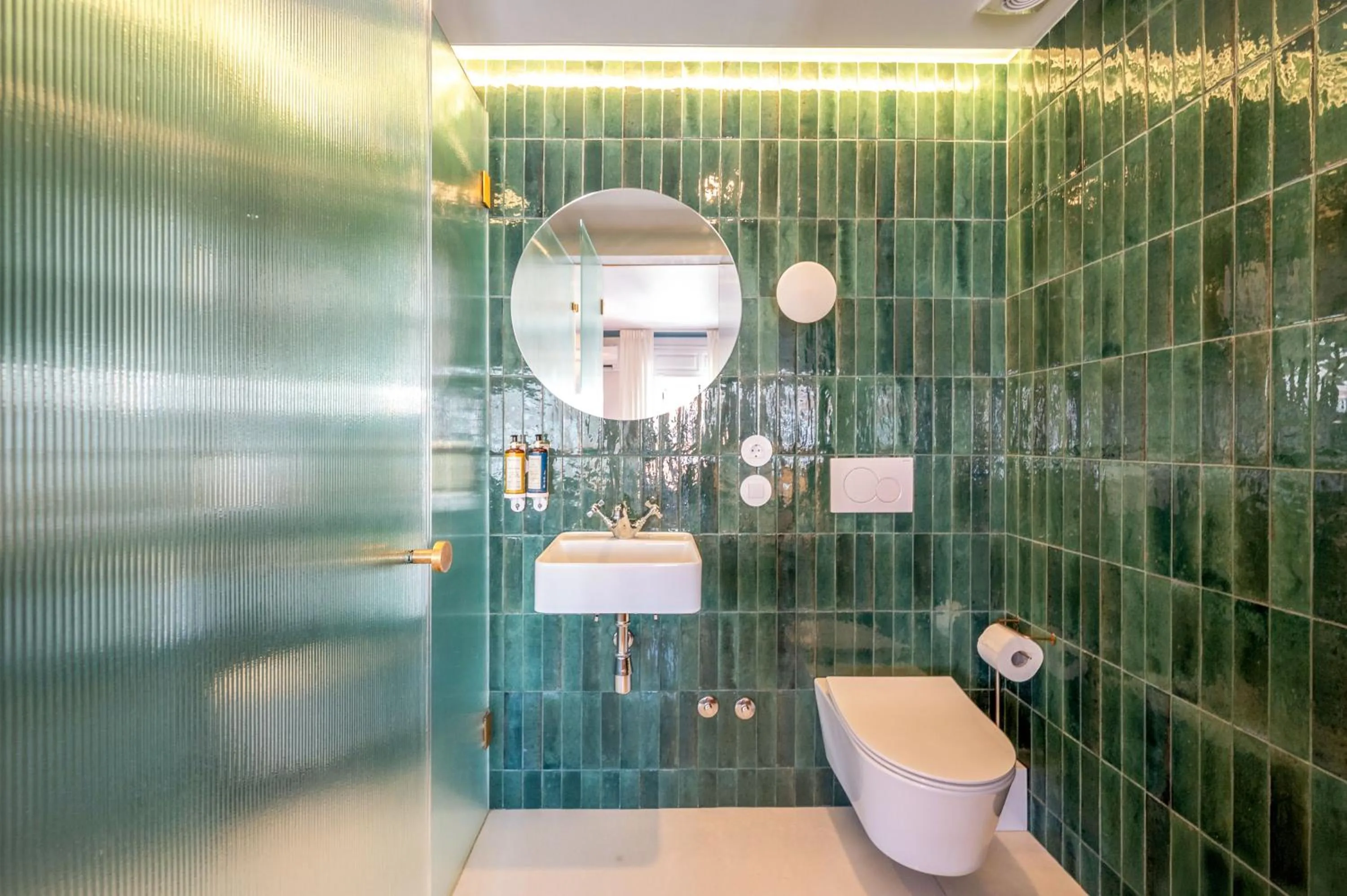 Bathroom in Pergola Boutique Hotel