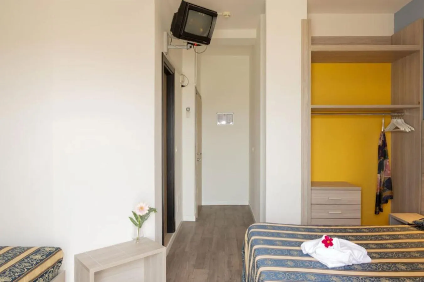 Bedroom, Bed in Bikini Tropicana Family Hotel