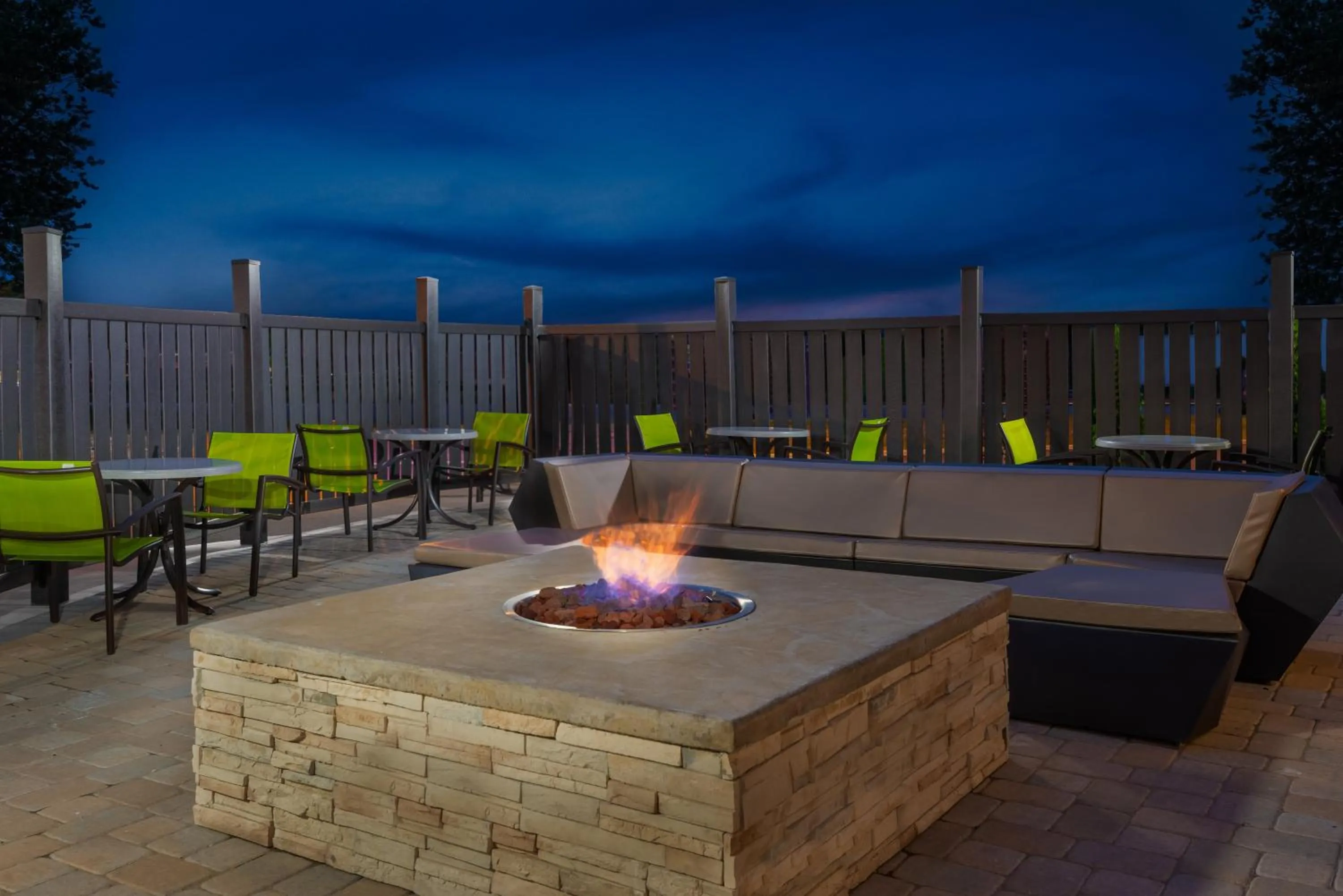 Property building in Holiday Inn Express & Suites - Columbus Airport East by IHG