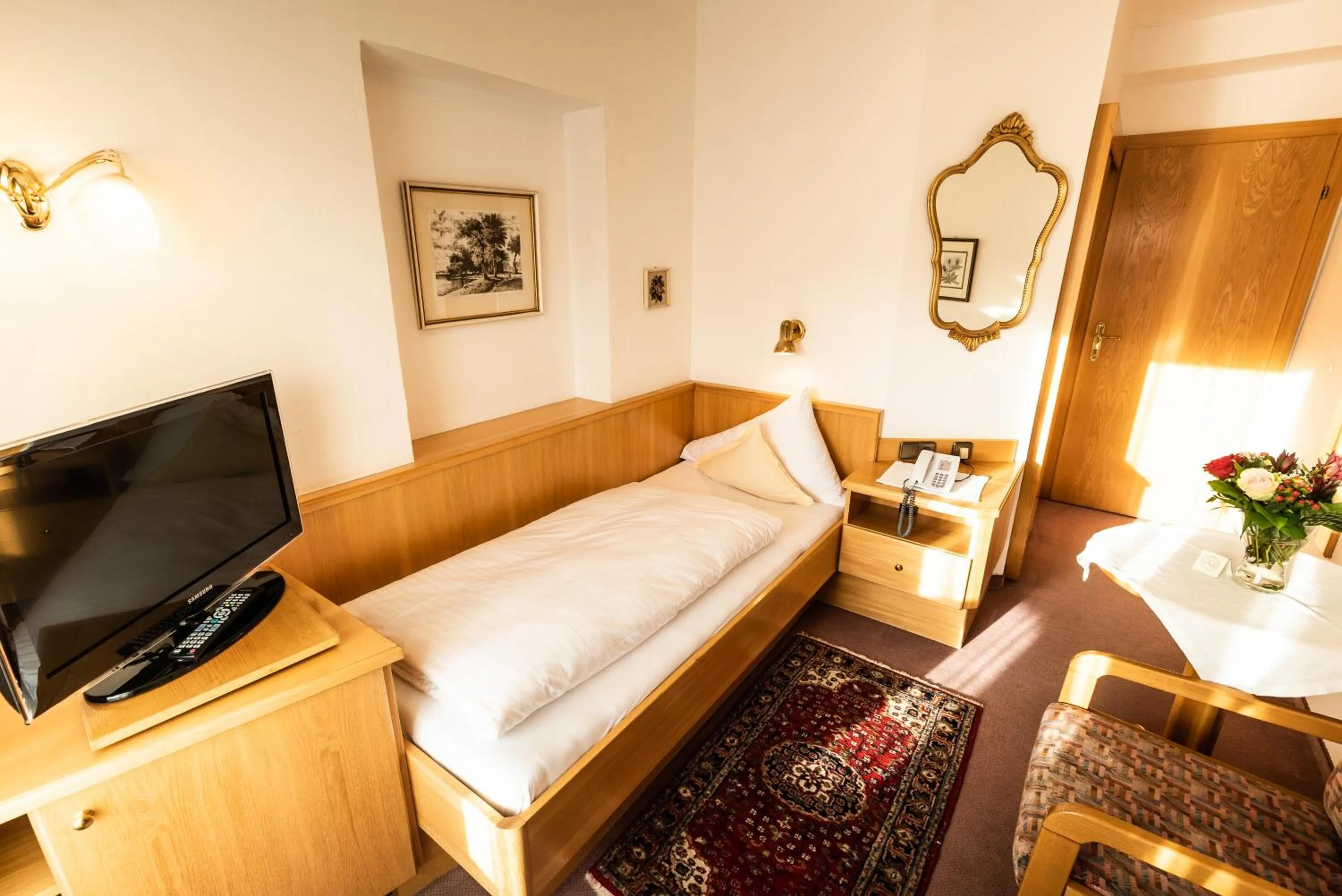 Photo of the whole room in Hotel Helga