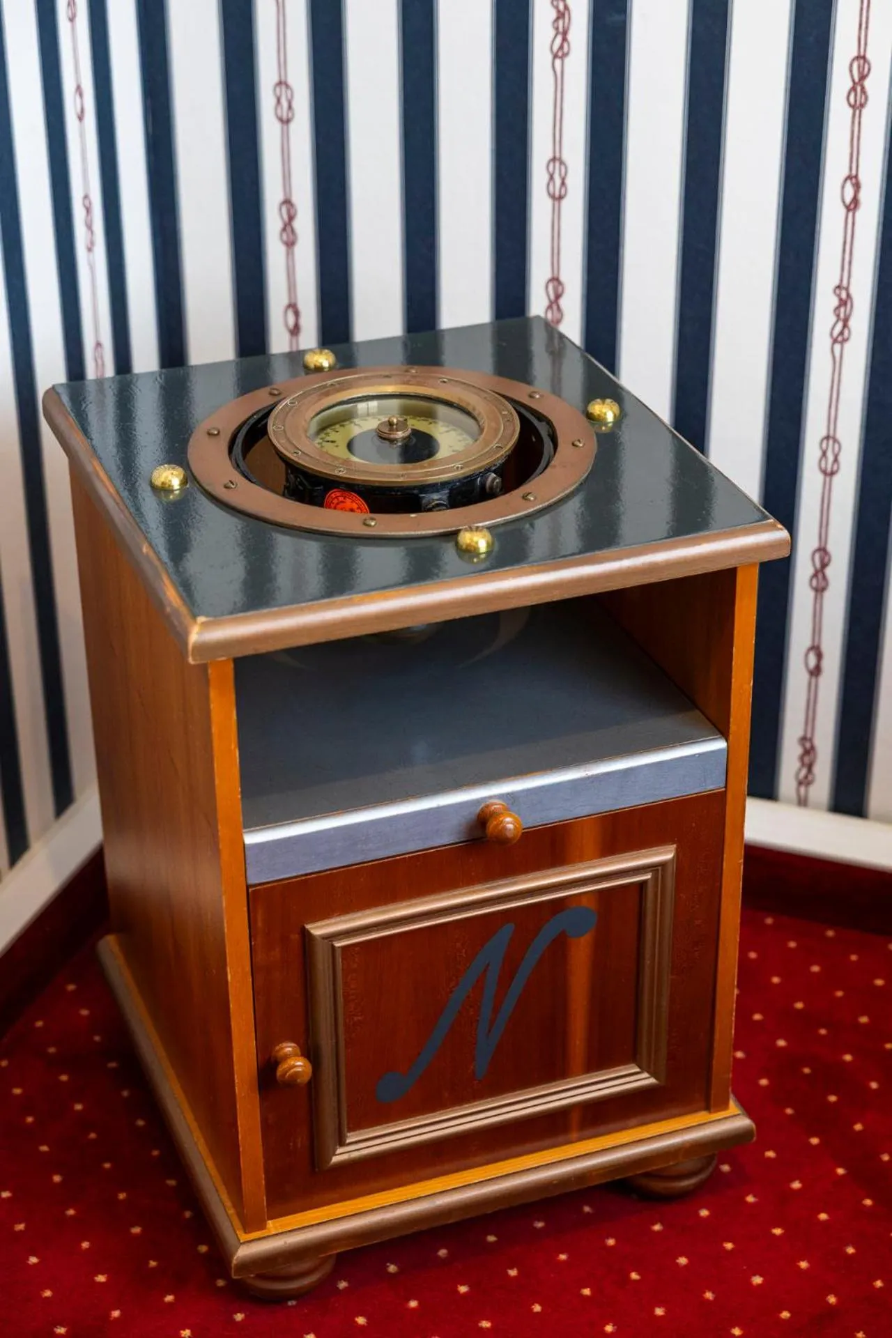 Decorative detail in Hotel Nautilus