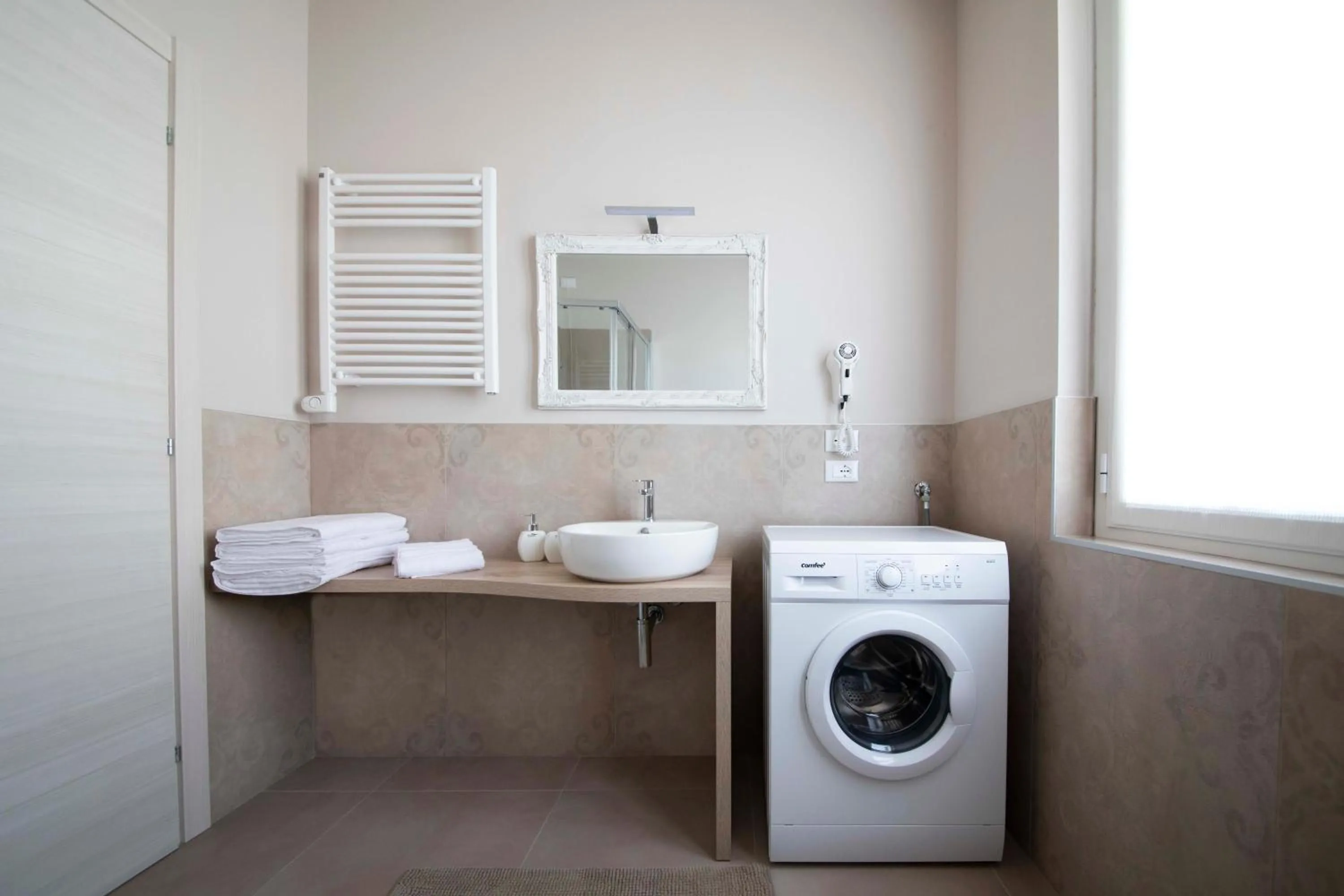 Bathroom in Apart-Hotel la Rocchetta