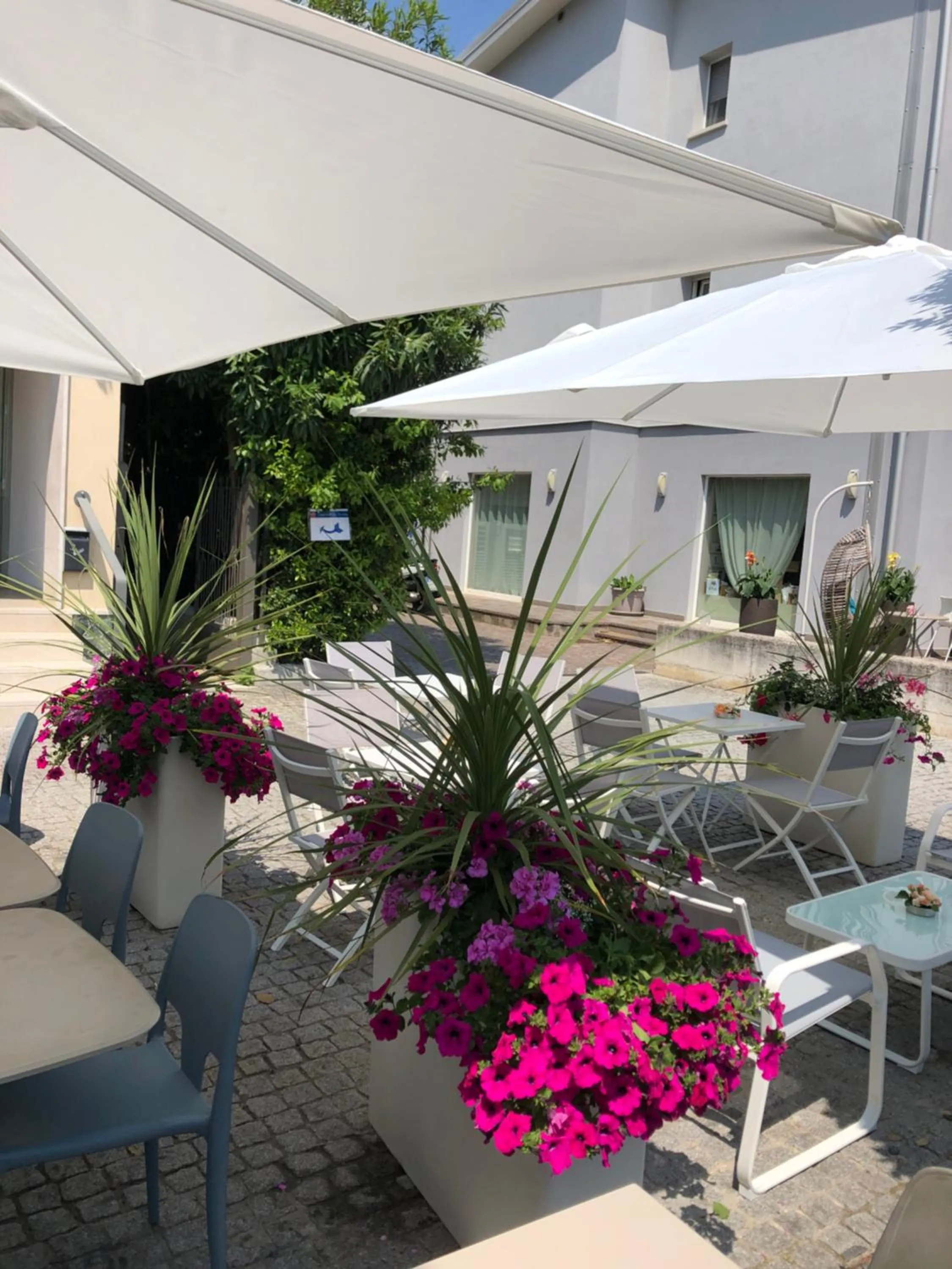 Patio in Apart-Hotel la Rocchetta