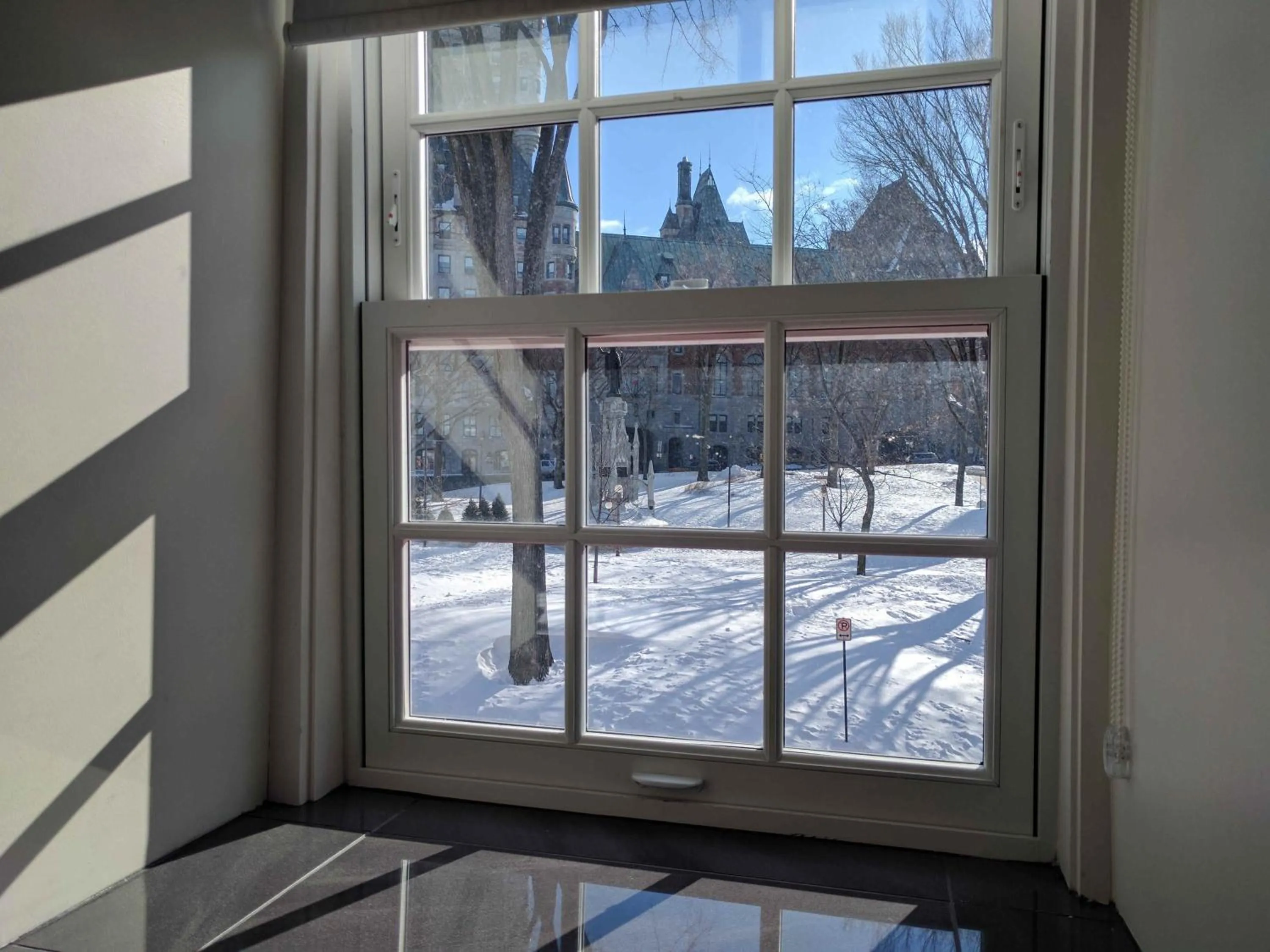 Landmark view in Auberge du Trésor