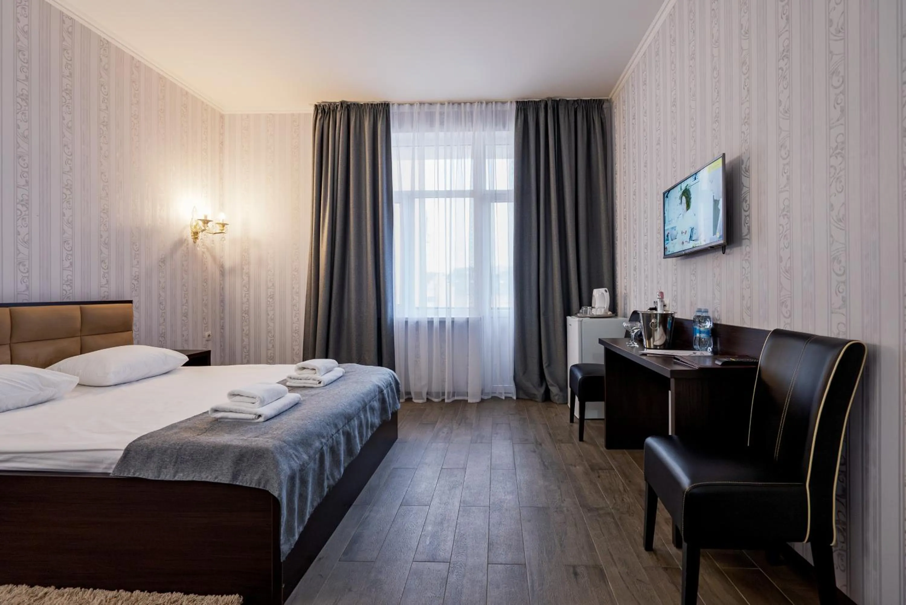 TV and multimedia, Bed in Hotel Verhovina