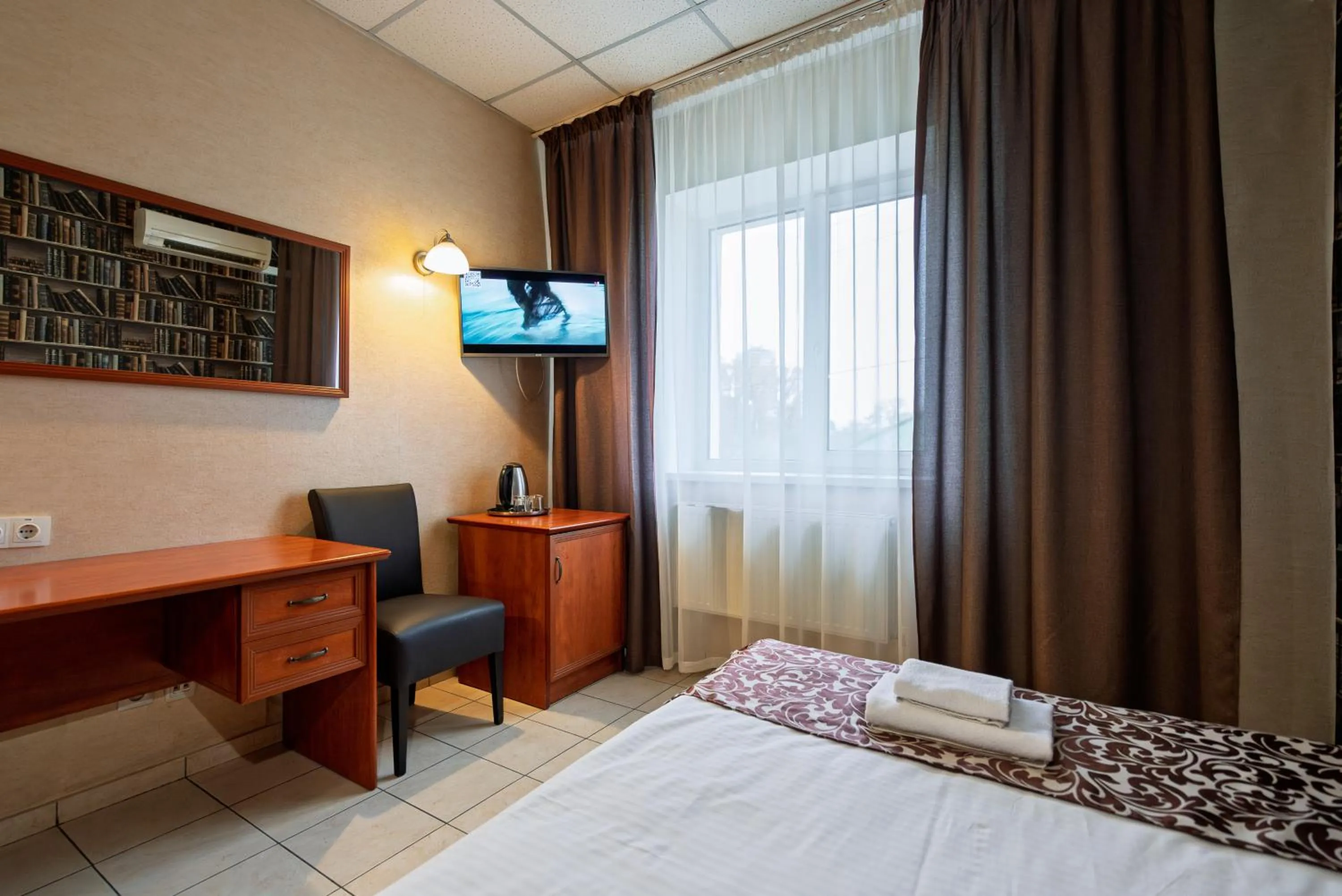 TV and multimedia, Bed in Hotel Verhovina