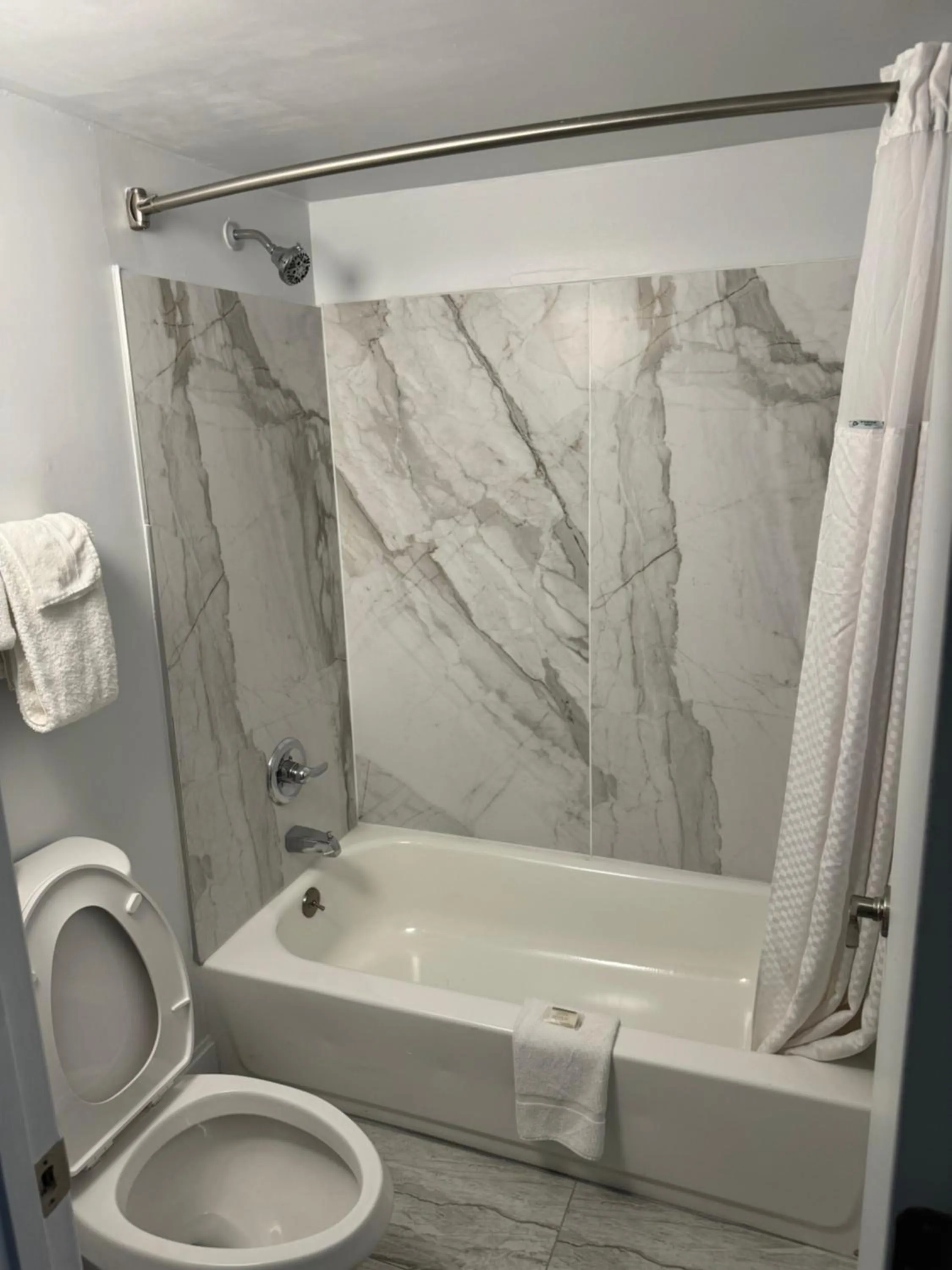 Bathroom in Super 8 by Wyndham Norfolk/Chesapeake Bay