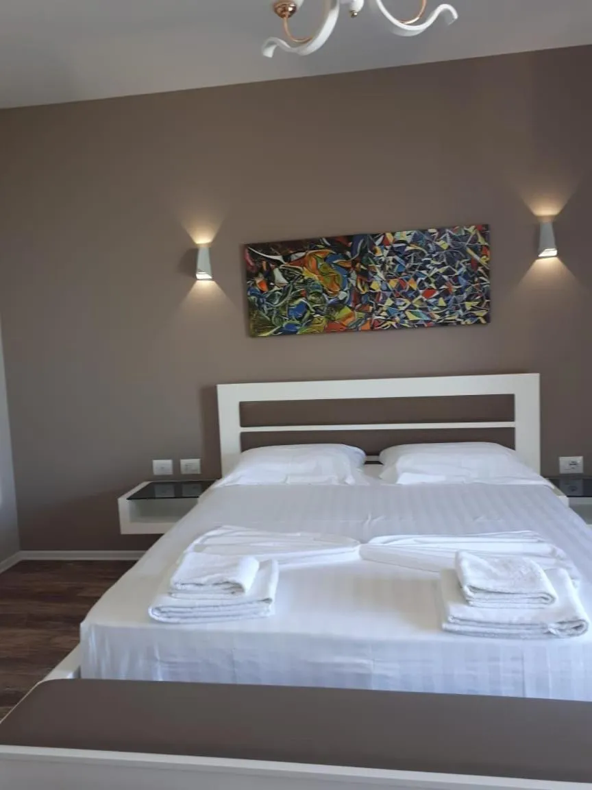 Bedroom, Bed in Palmanova Beach Mardok