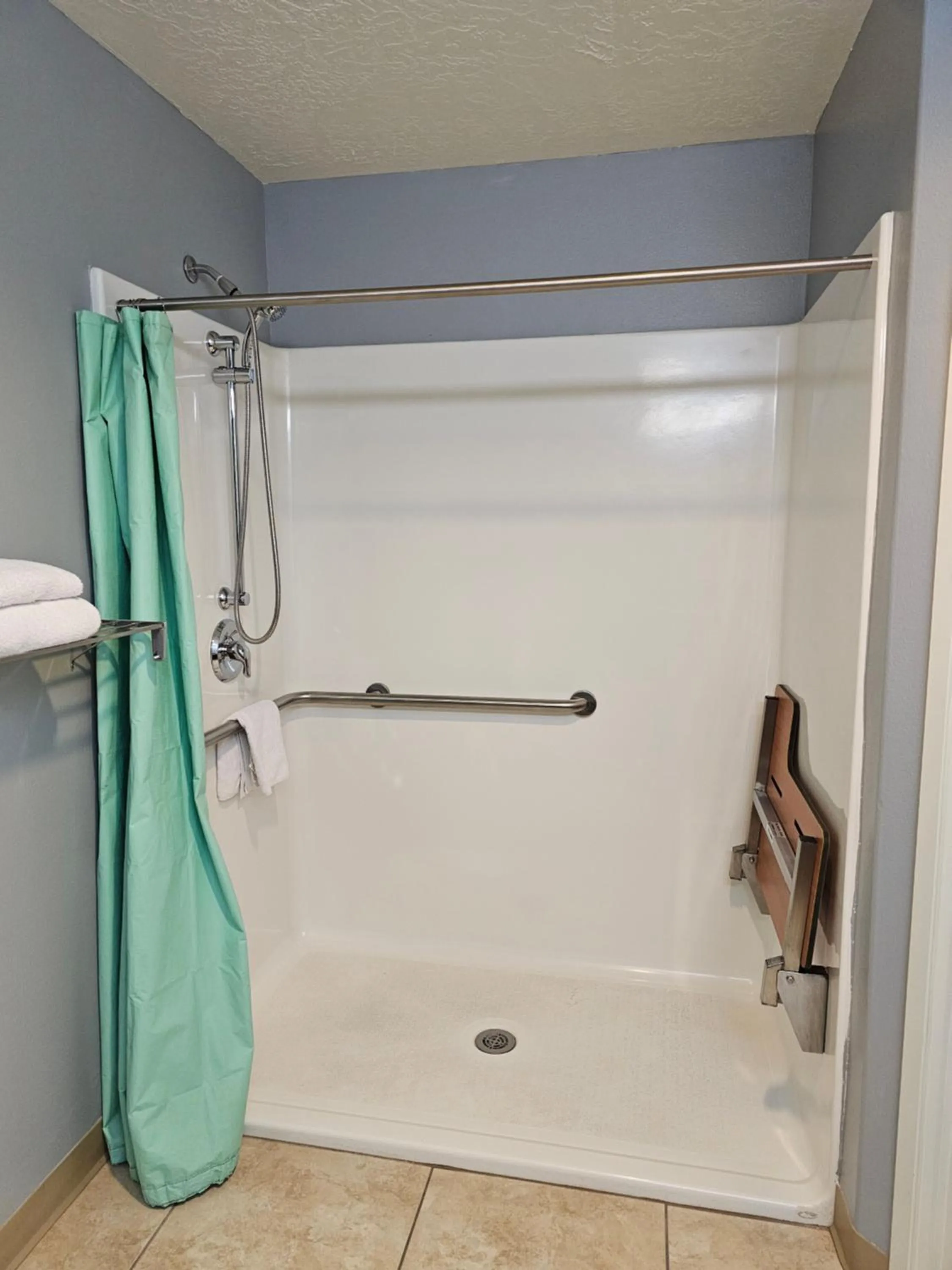 Shower in Executive Inn & Suites Extended Stay - Vernal