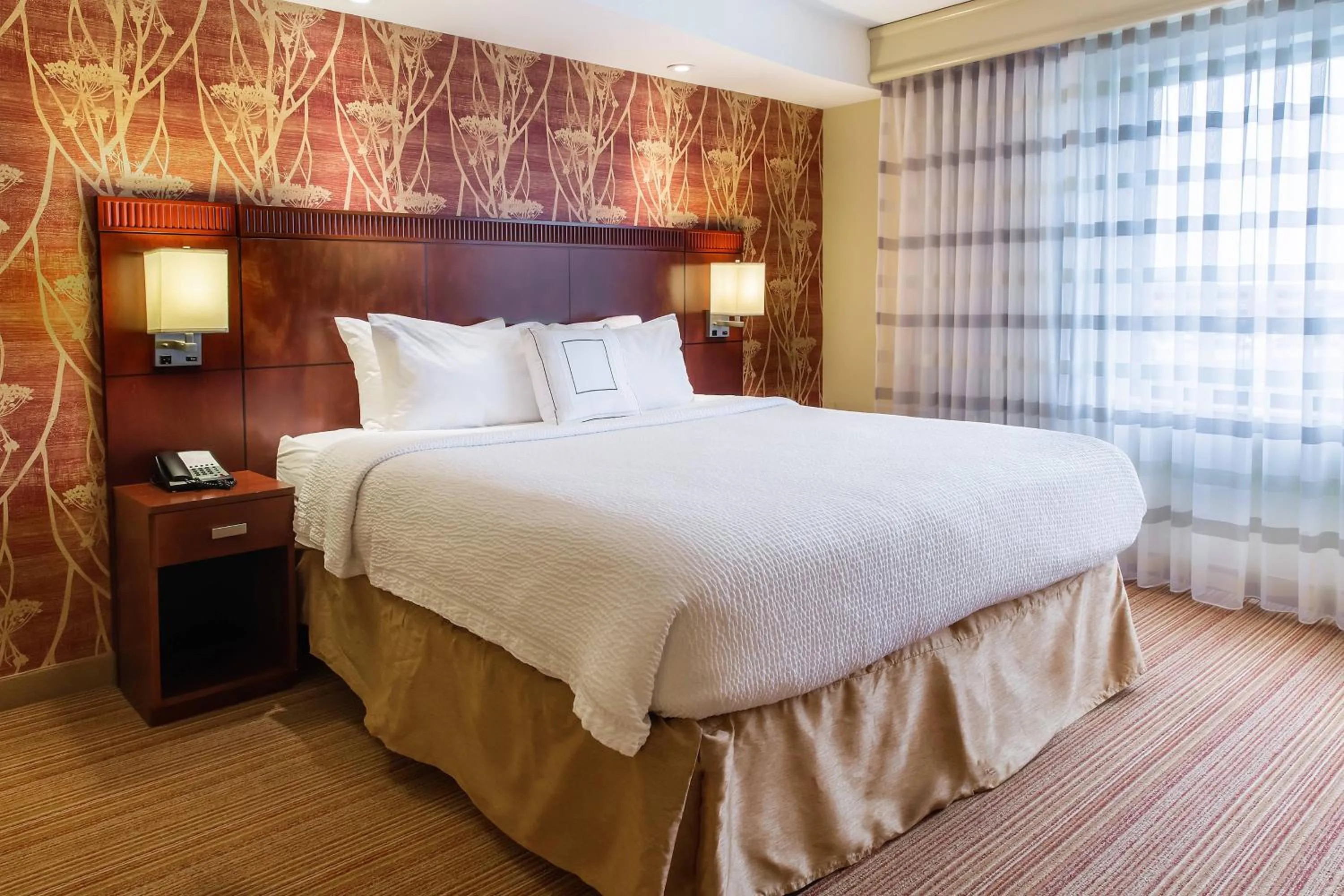 Bedroom, Bed in Courtyard by Marriott Lexington Keeneland/Airport