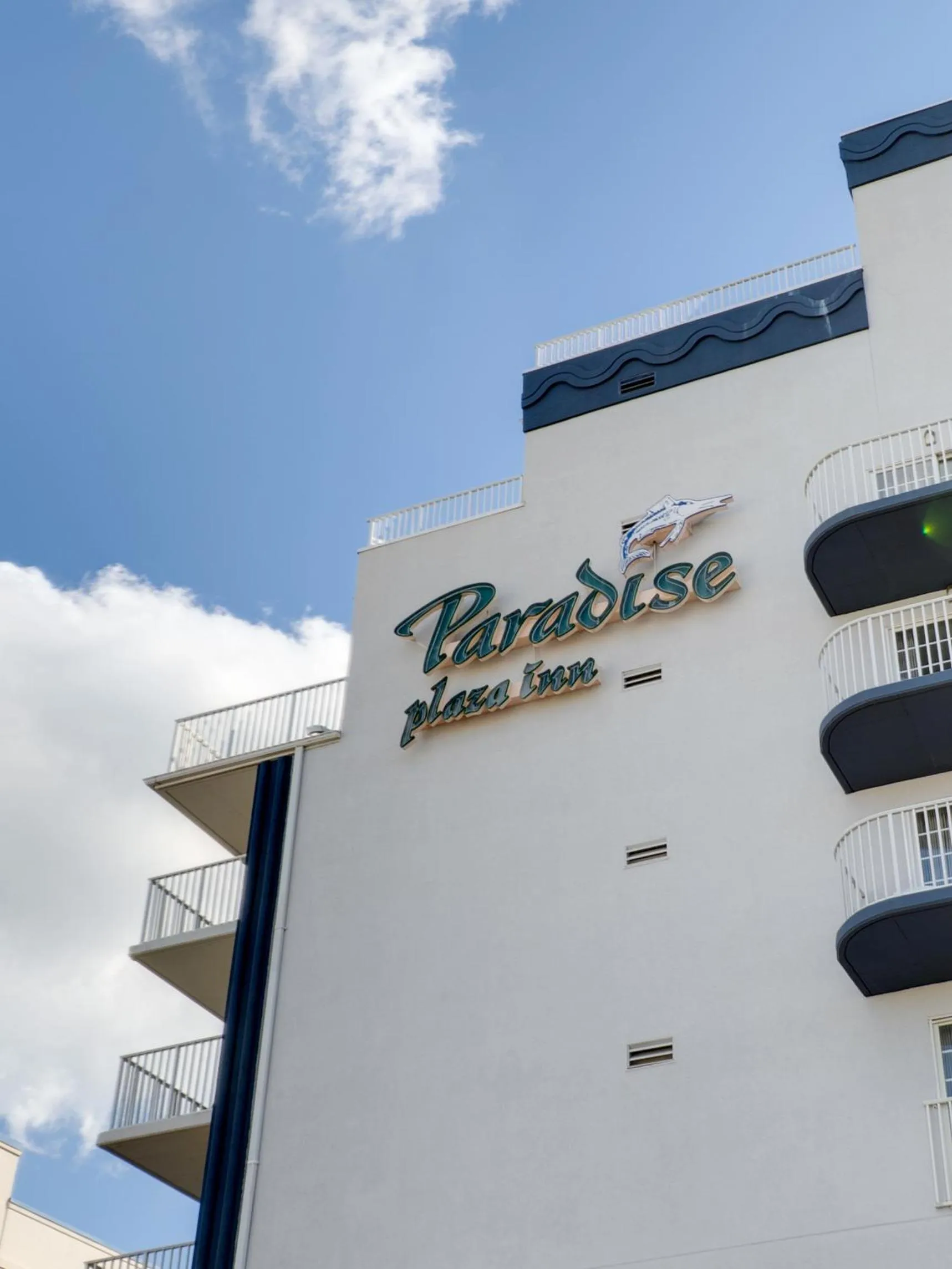 Property building in Paradise Plaza Inn