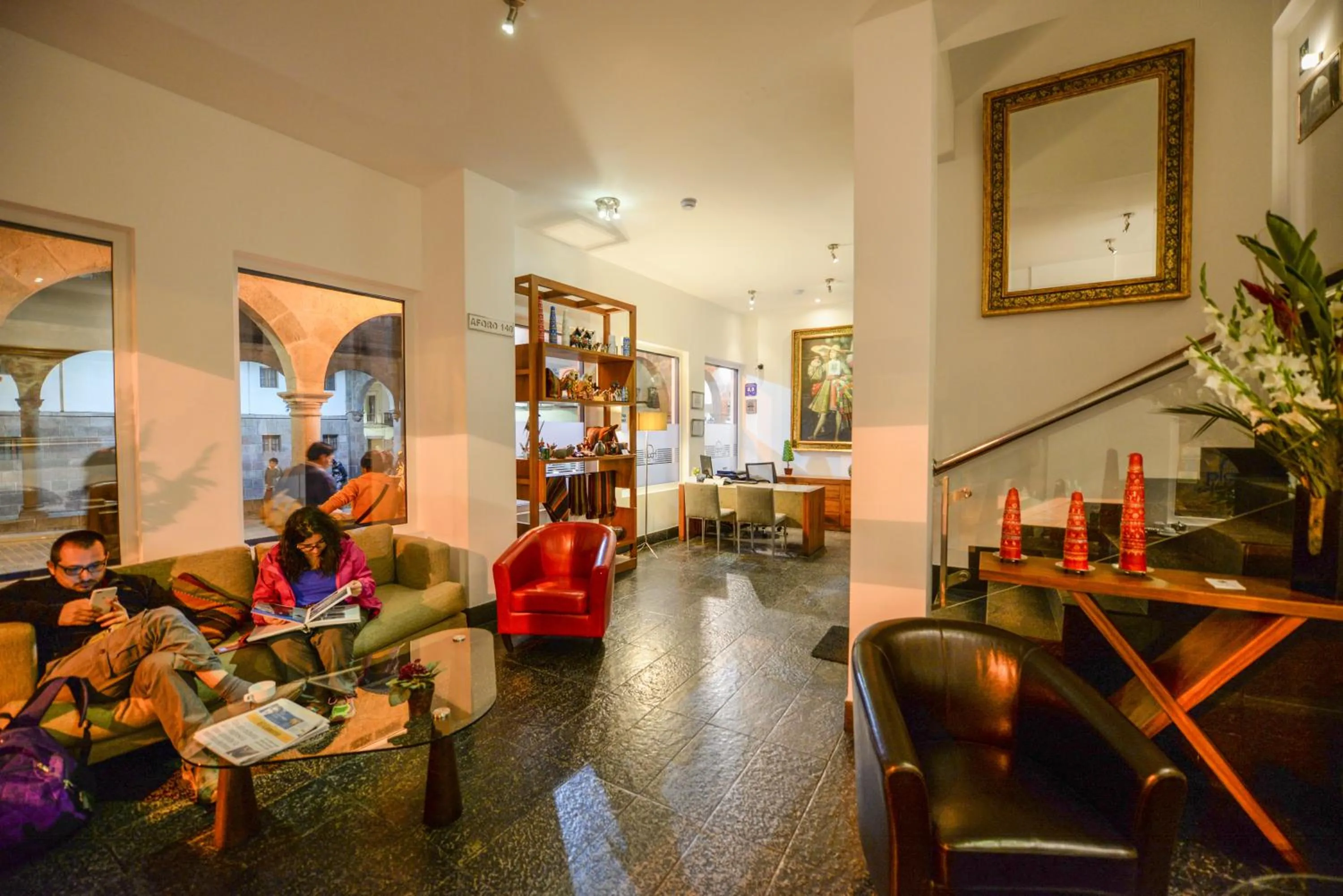 Communal lounge/ TV room in Hotel Plaza de Armas Cusco