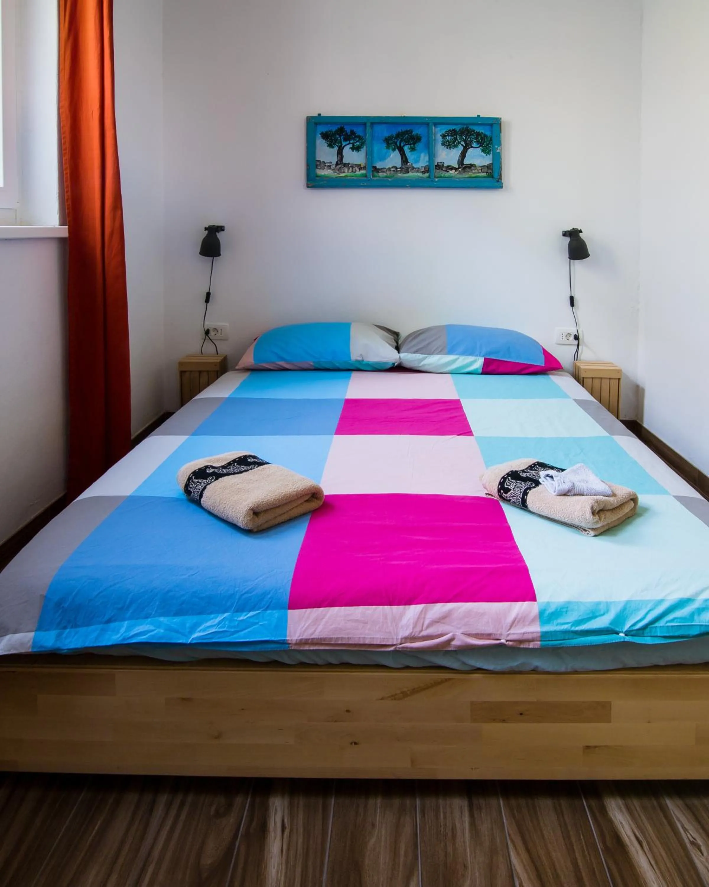 Bed in Sobe Argo Izola
