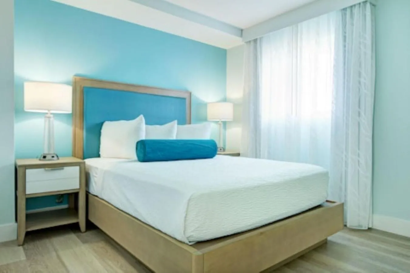Bedroom, Bed in Grand Seas by Exploria Resorts