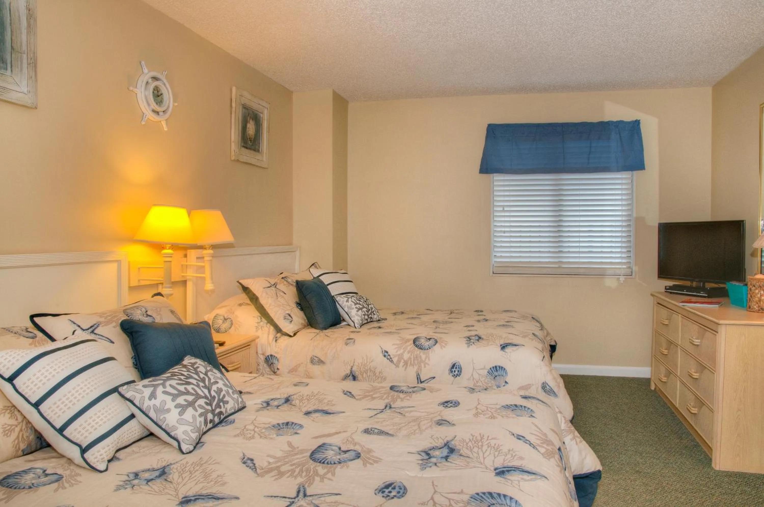 Photo of the whole room in Ocean Forest Plaza by Palmetto Vacations