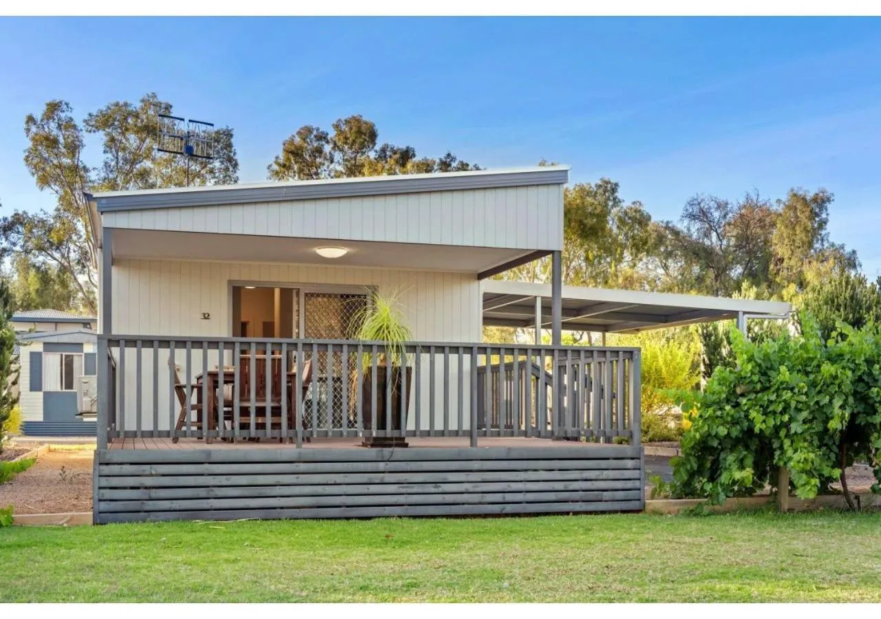 Photo of the whole room in Discovery Parks - Lake Bonney