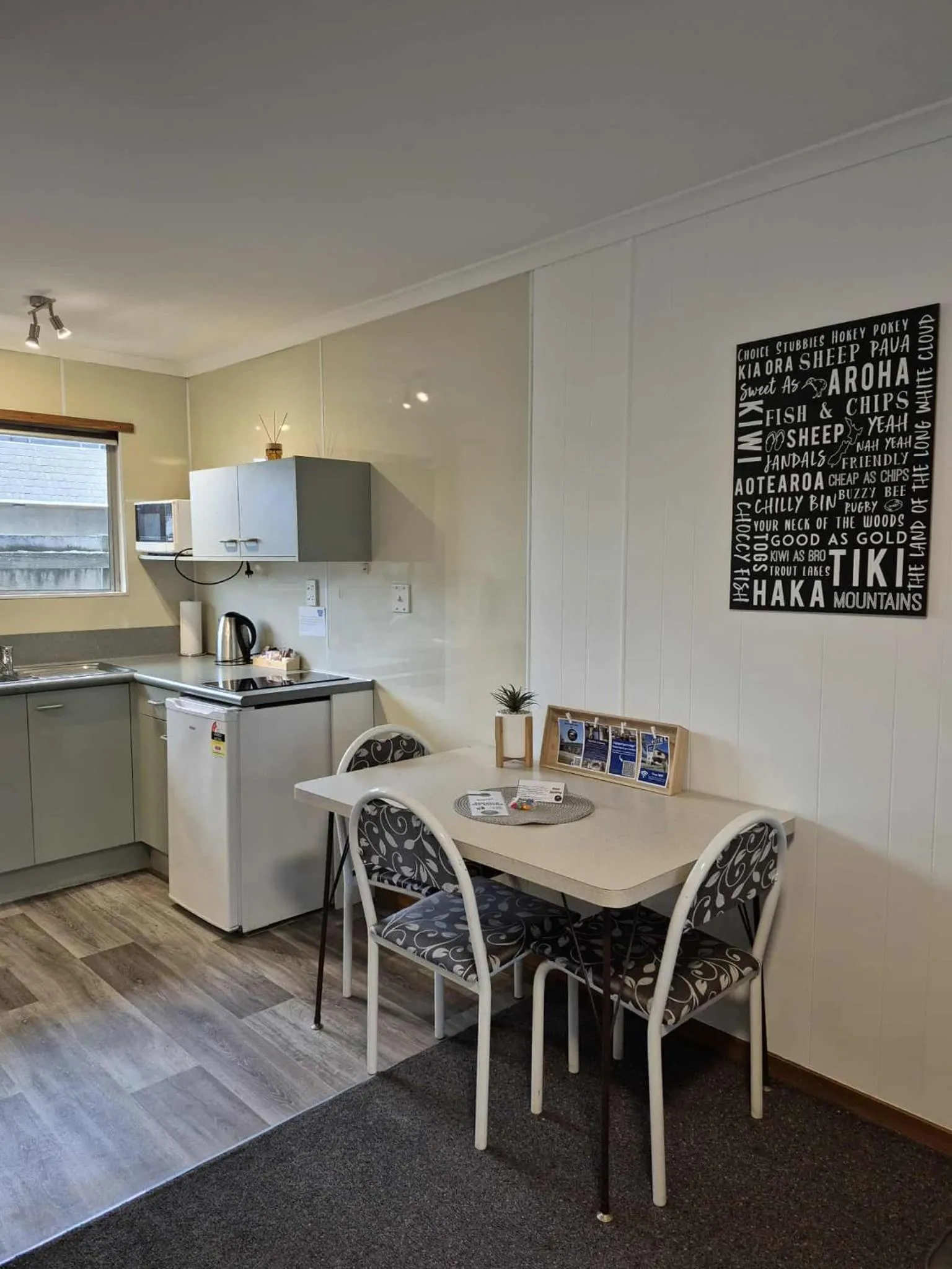 kitchen in Alexandra Motor Lodge NZ