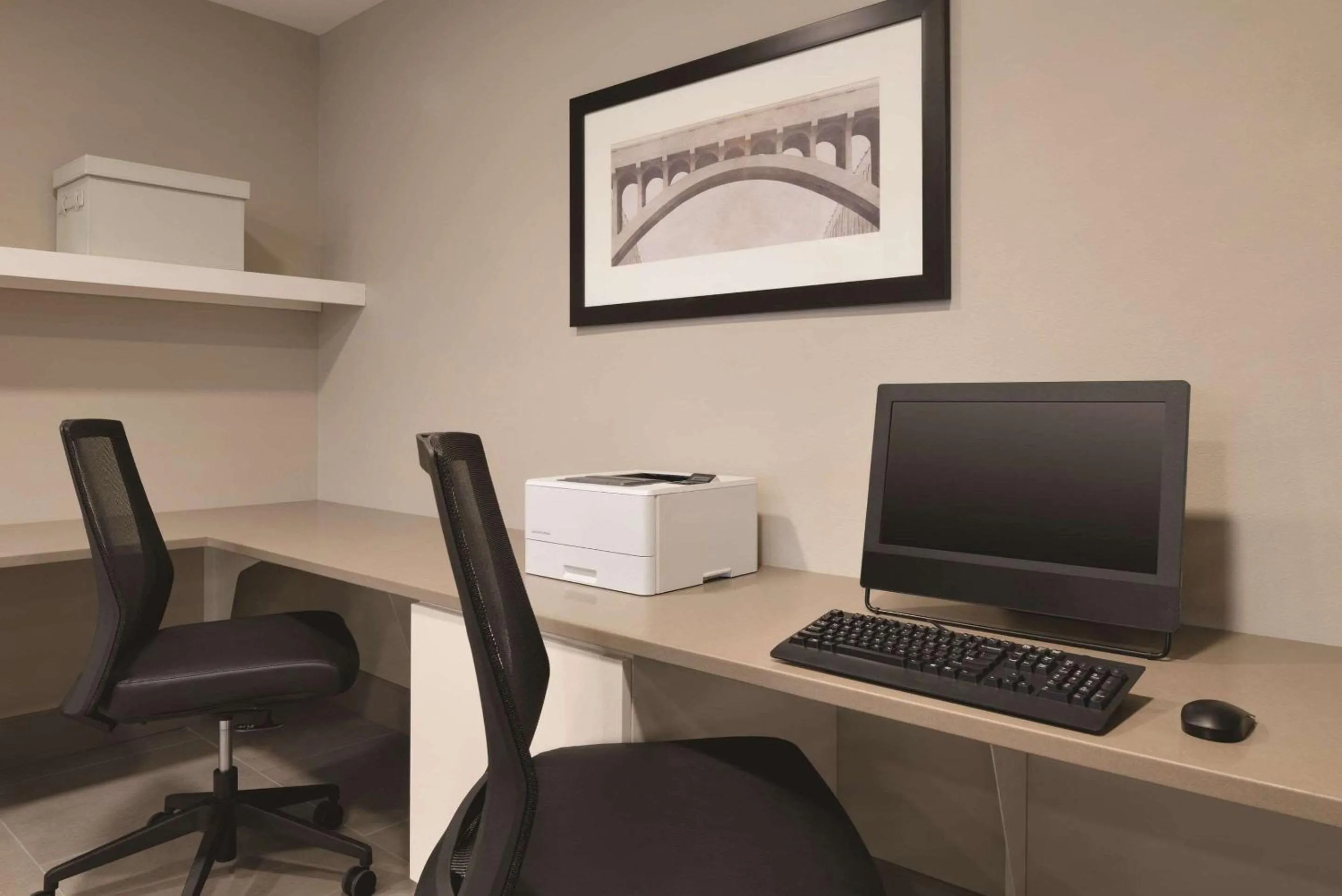 Business facilities in Country Inn & Suites by Radisson, Ft Atkinson, WI