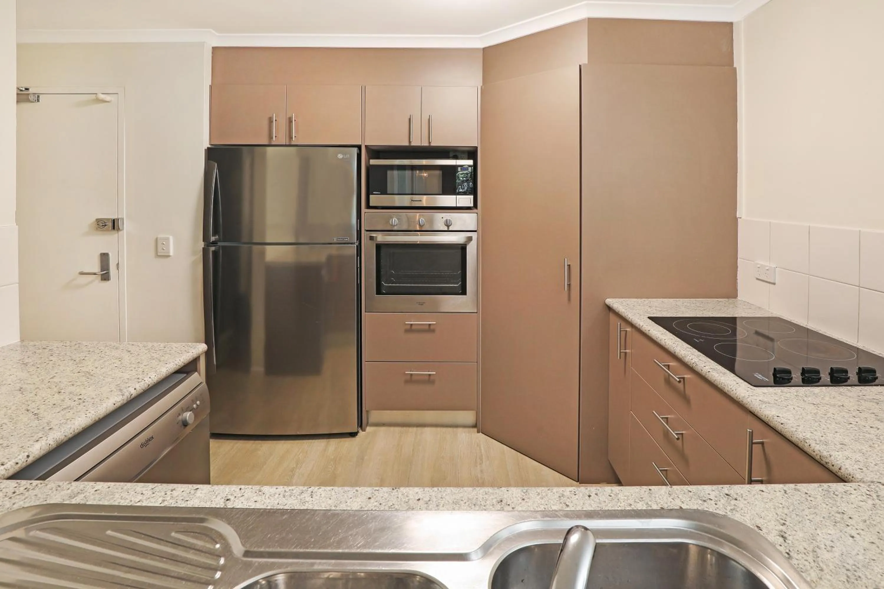 Kitchen or kitchenette in Spinnaker Quays