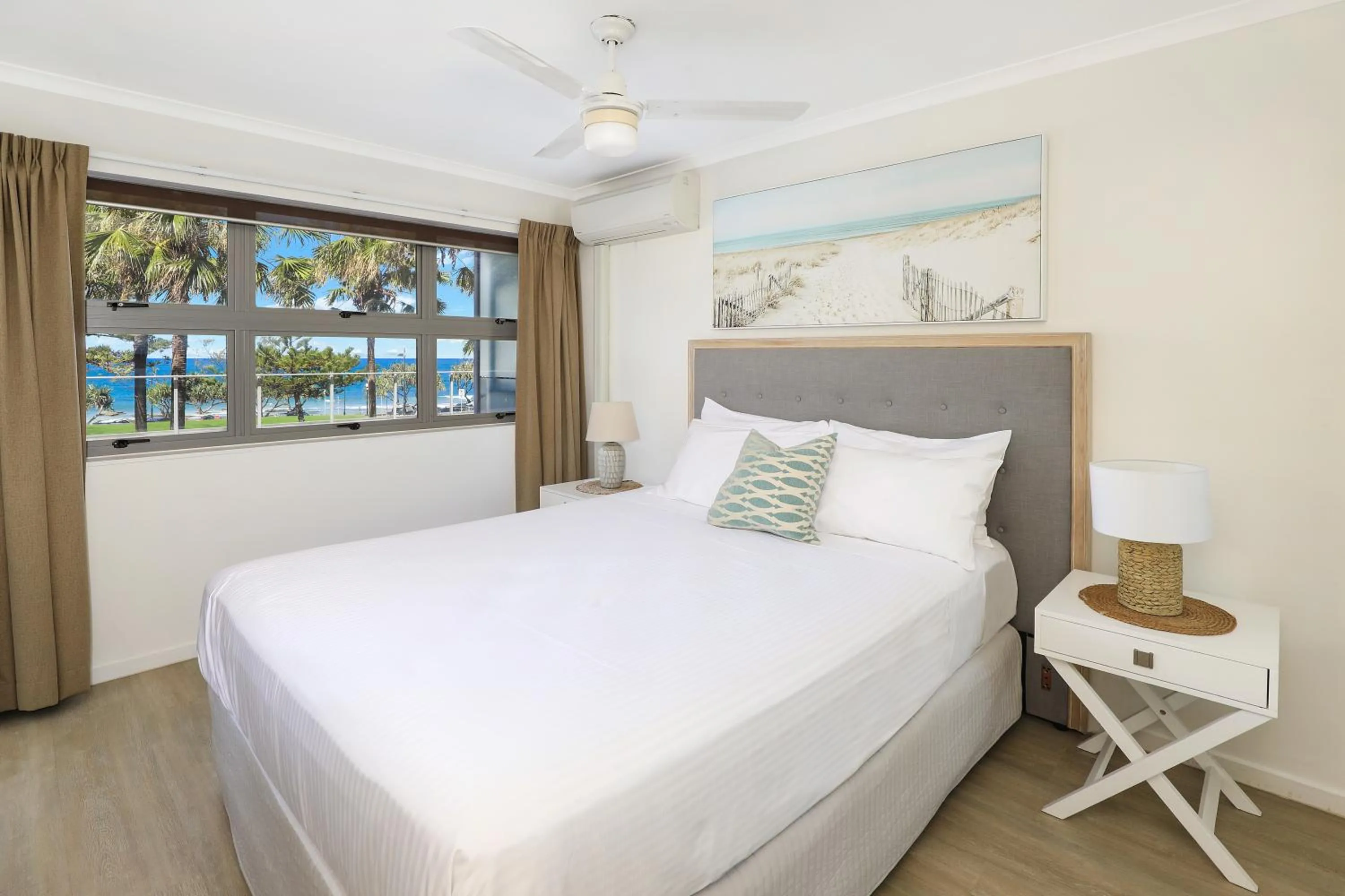 Bed in Spinnaker Quays