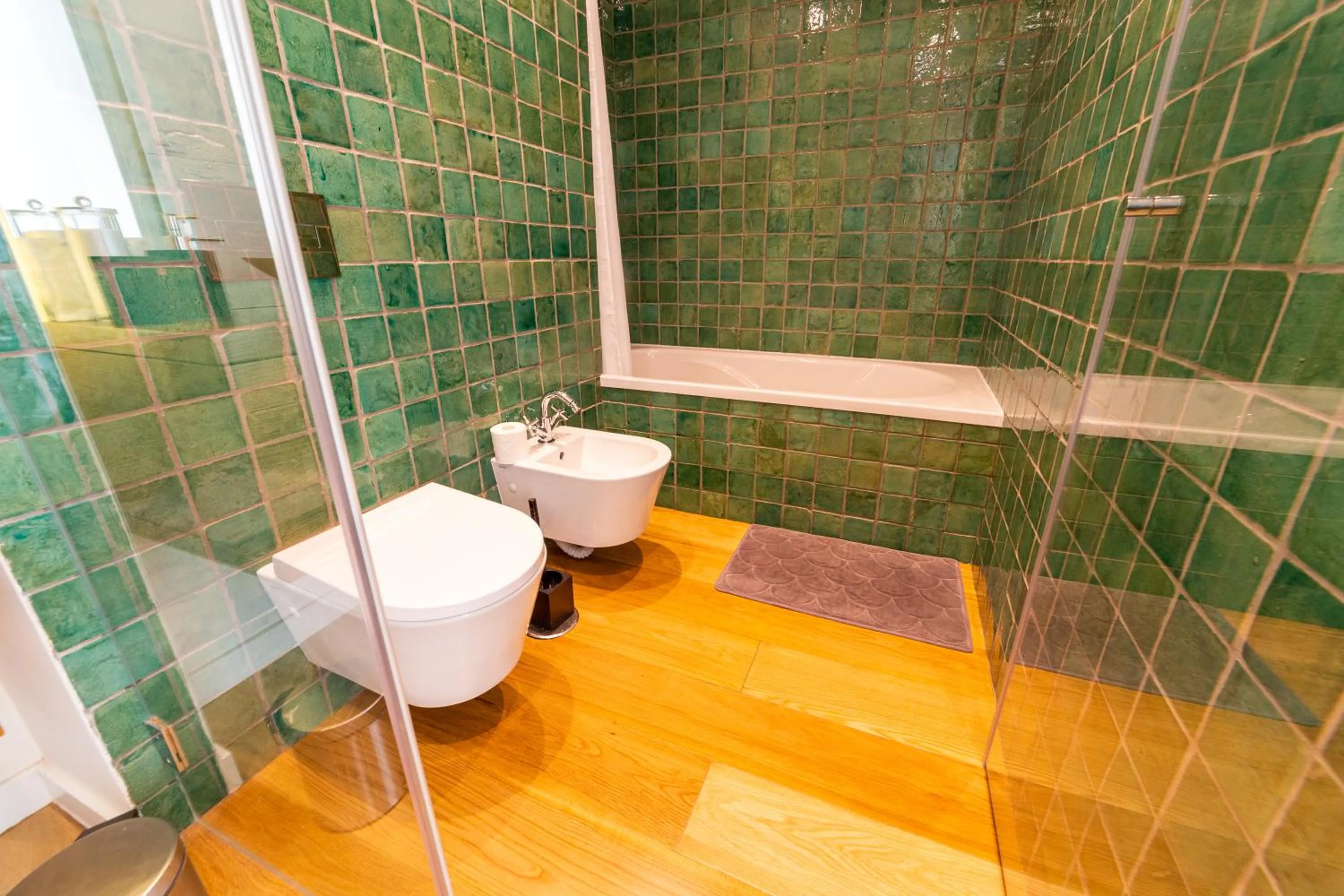 Bathroom in Industrial Lisbon Apartment