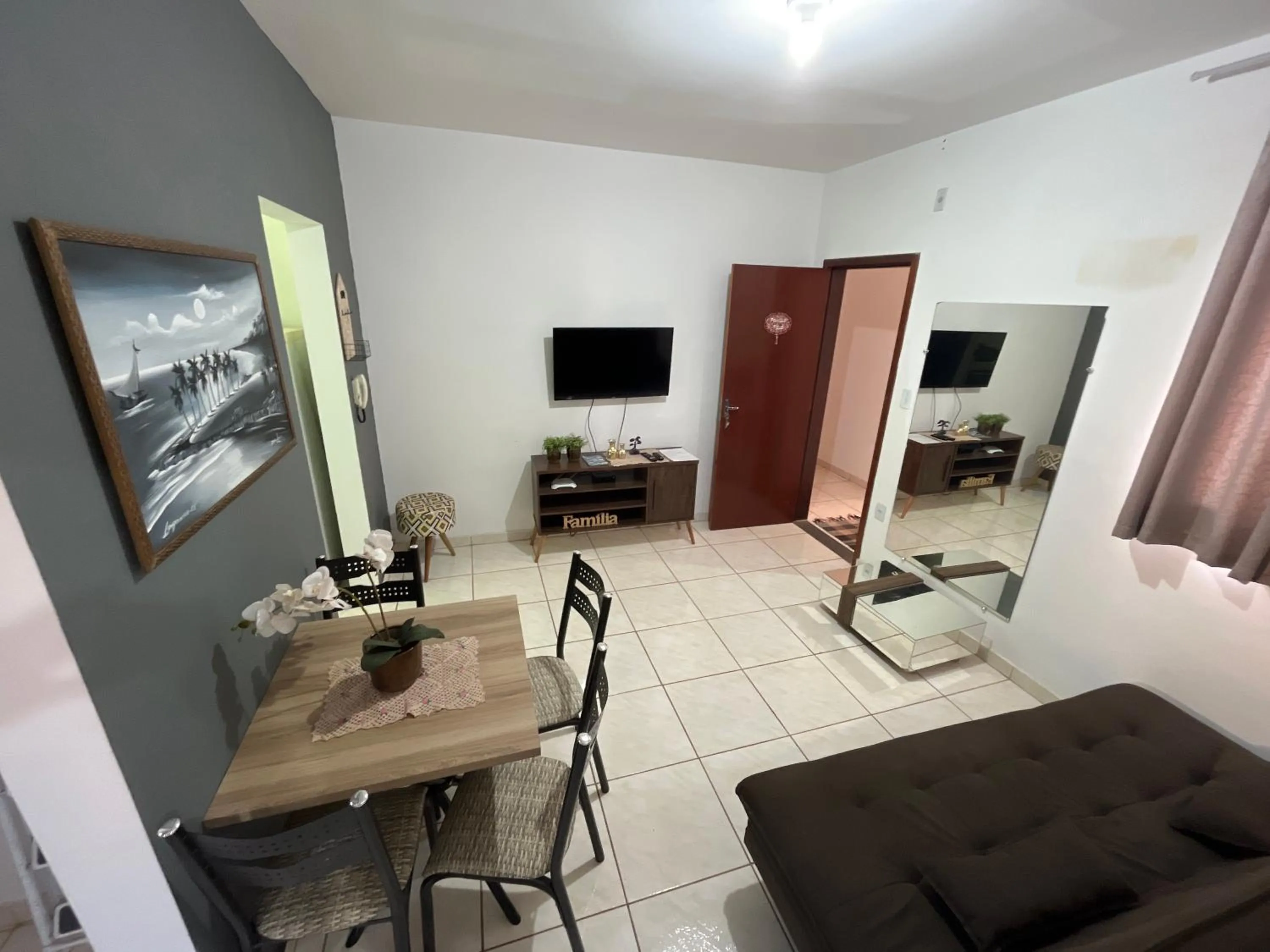 Living room in AP Luxo Queen