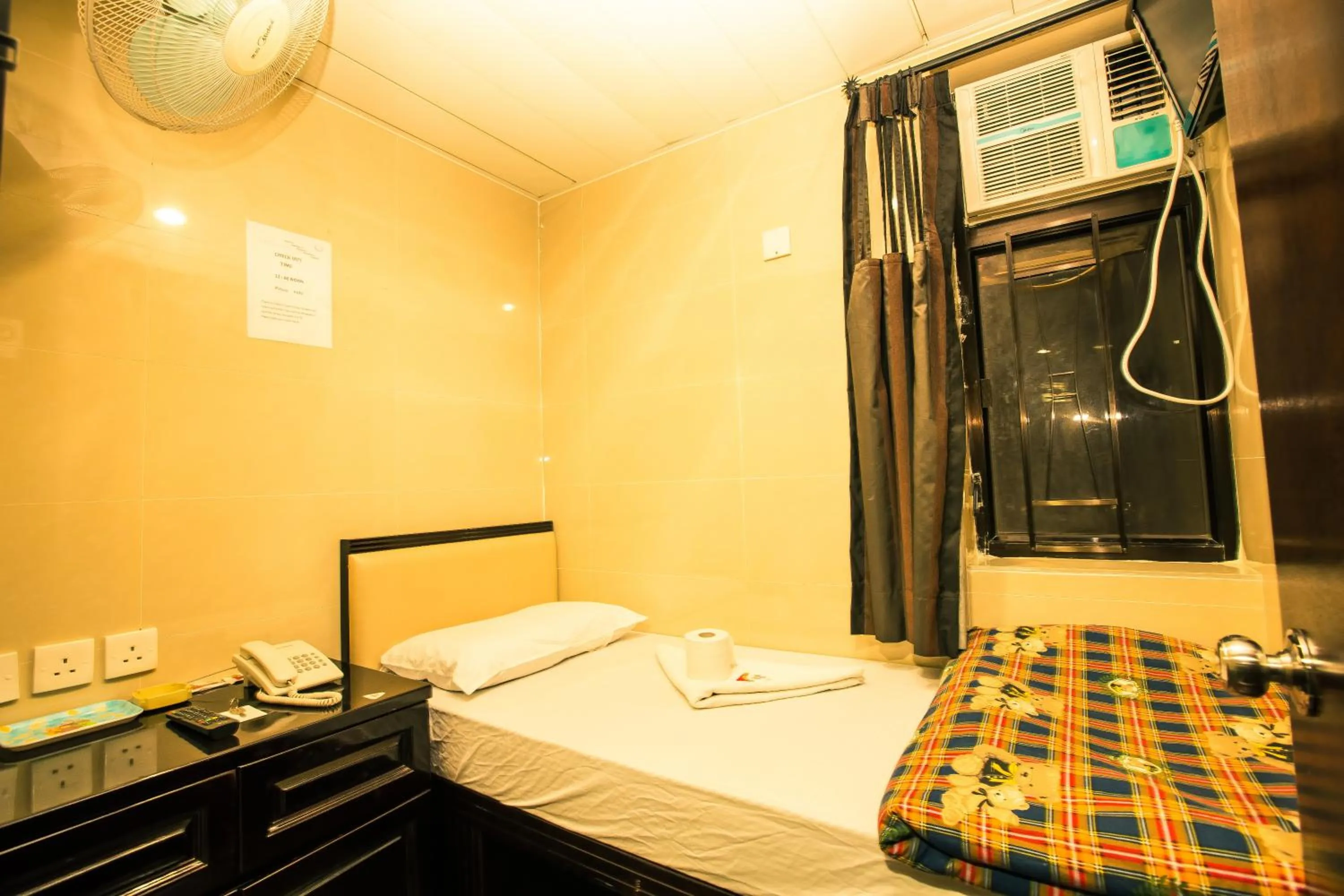 Night, Bed in Nagaland Guesthouse