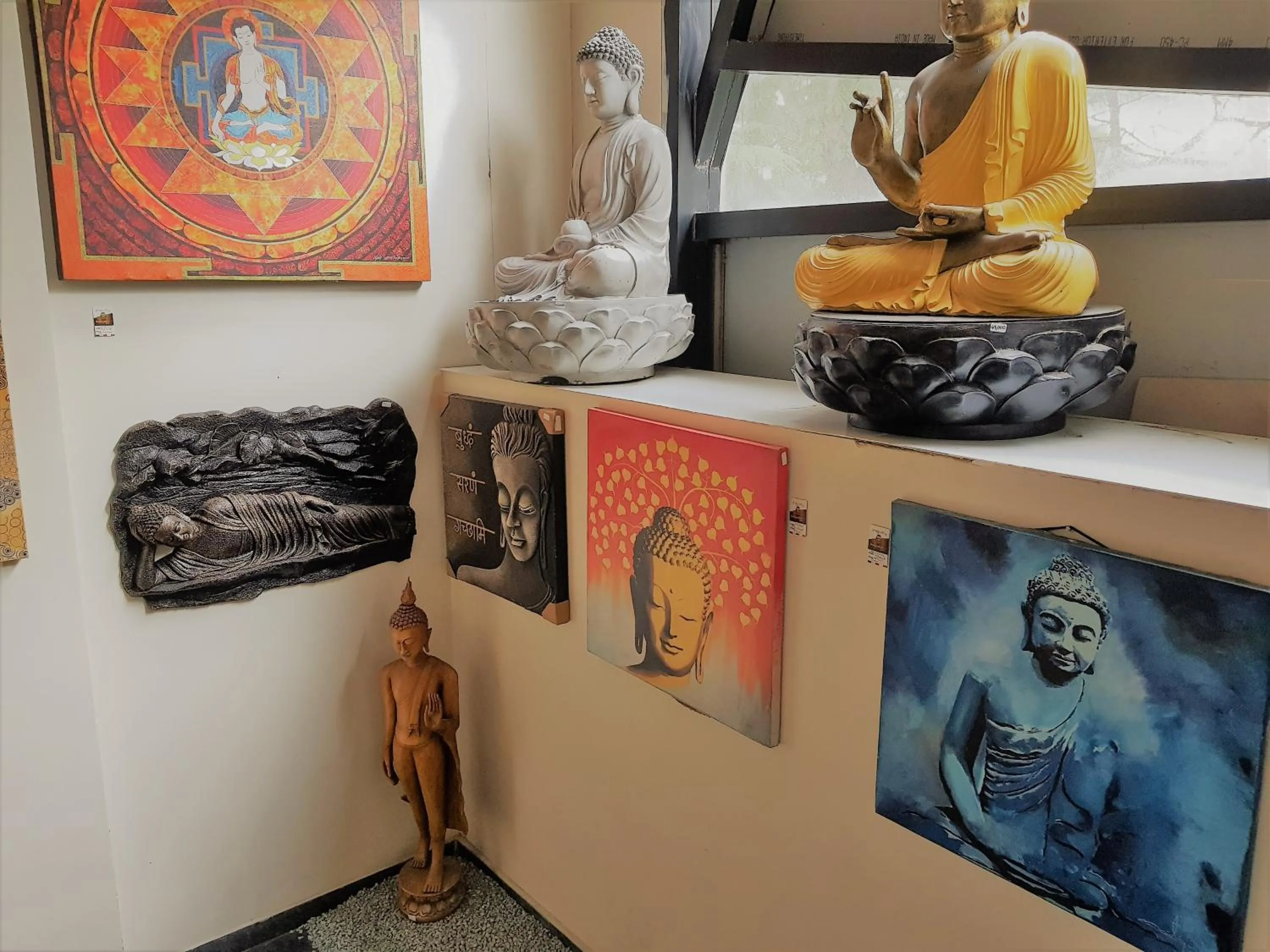 Decorative detail in Dragonfly Hotel - The Art Hotel