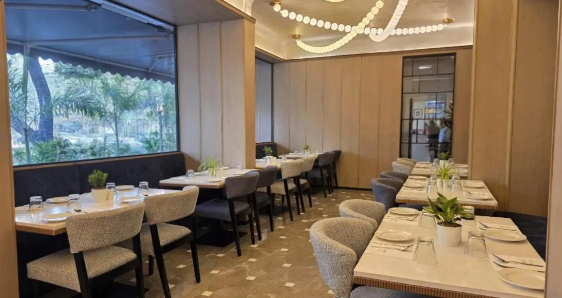 Dragonfly Hotel - The Art Hotel