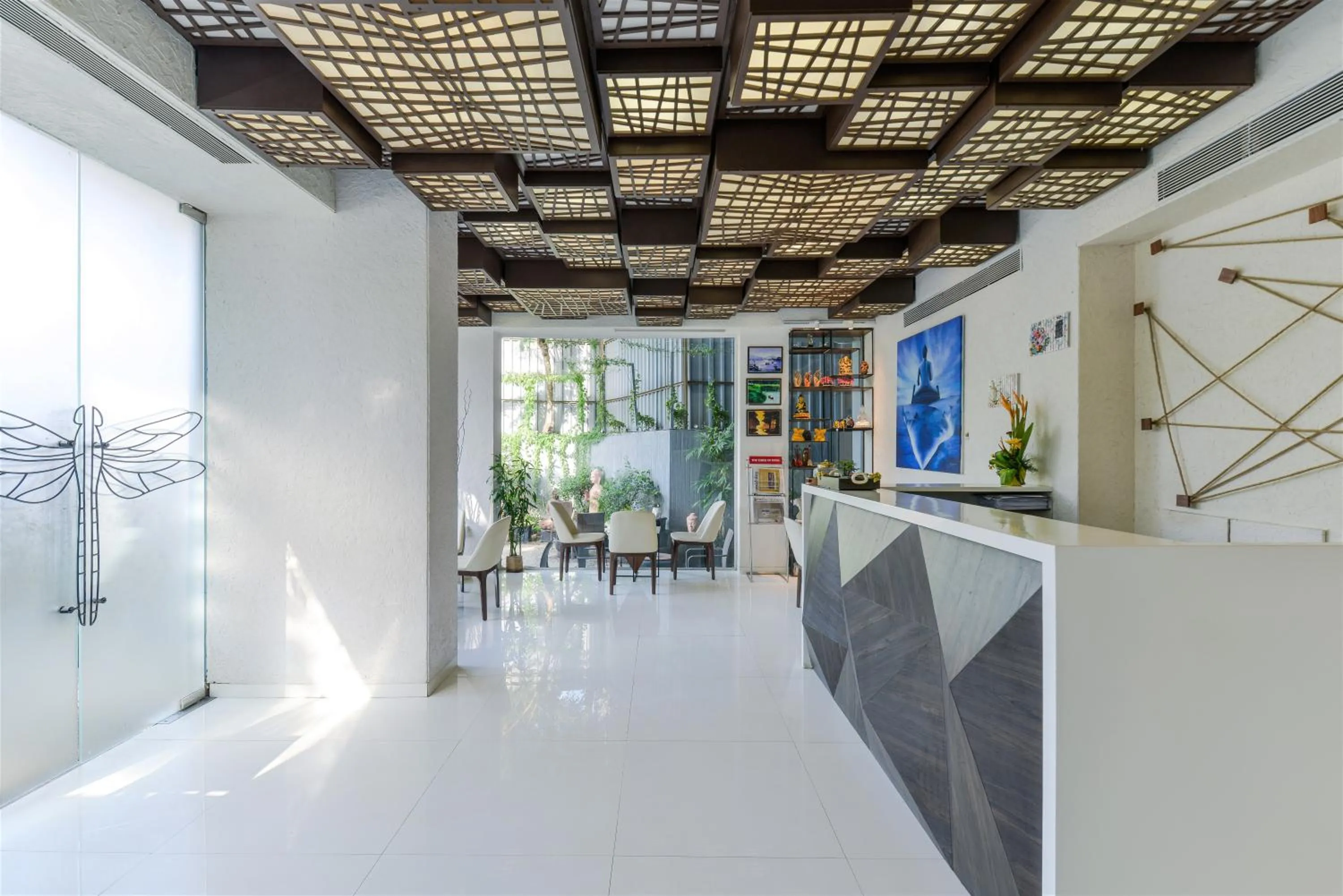 Lobby or reception in Dragonfly Hotel - The Art Hotel